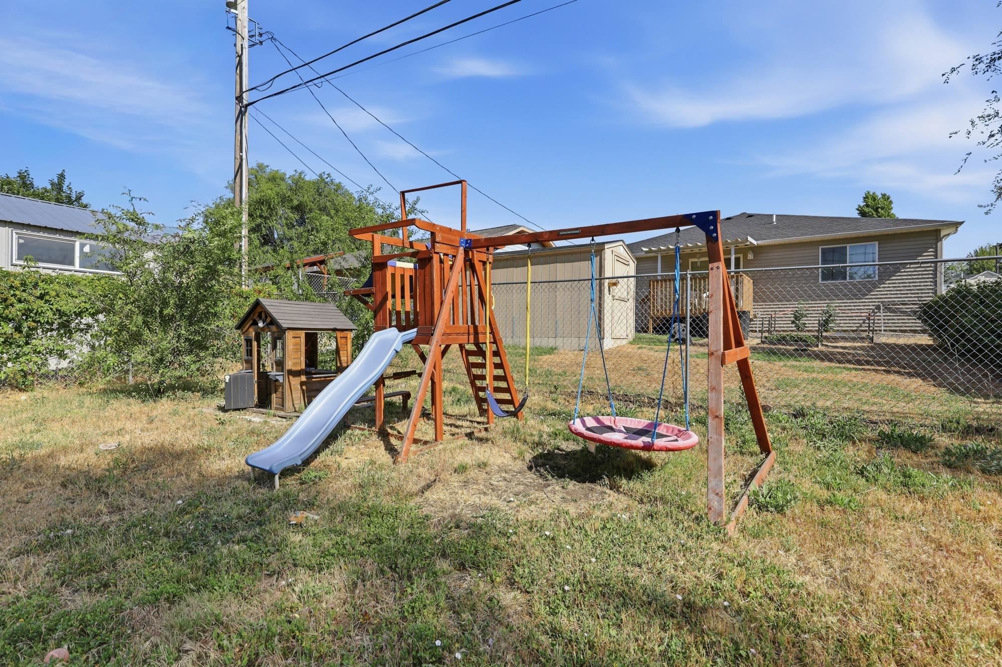 3417 E BRIDGEPORT Ave - Photo 26