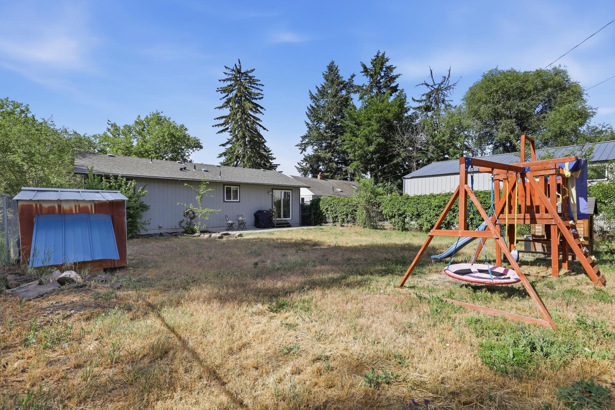 3417 E BRIDGEPORT Ave - Photo 27
