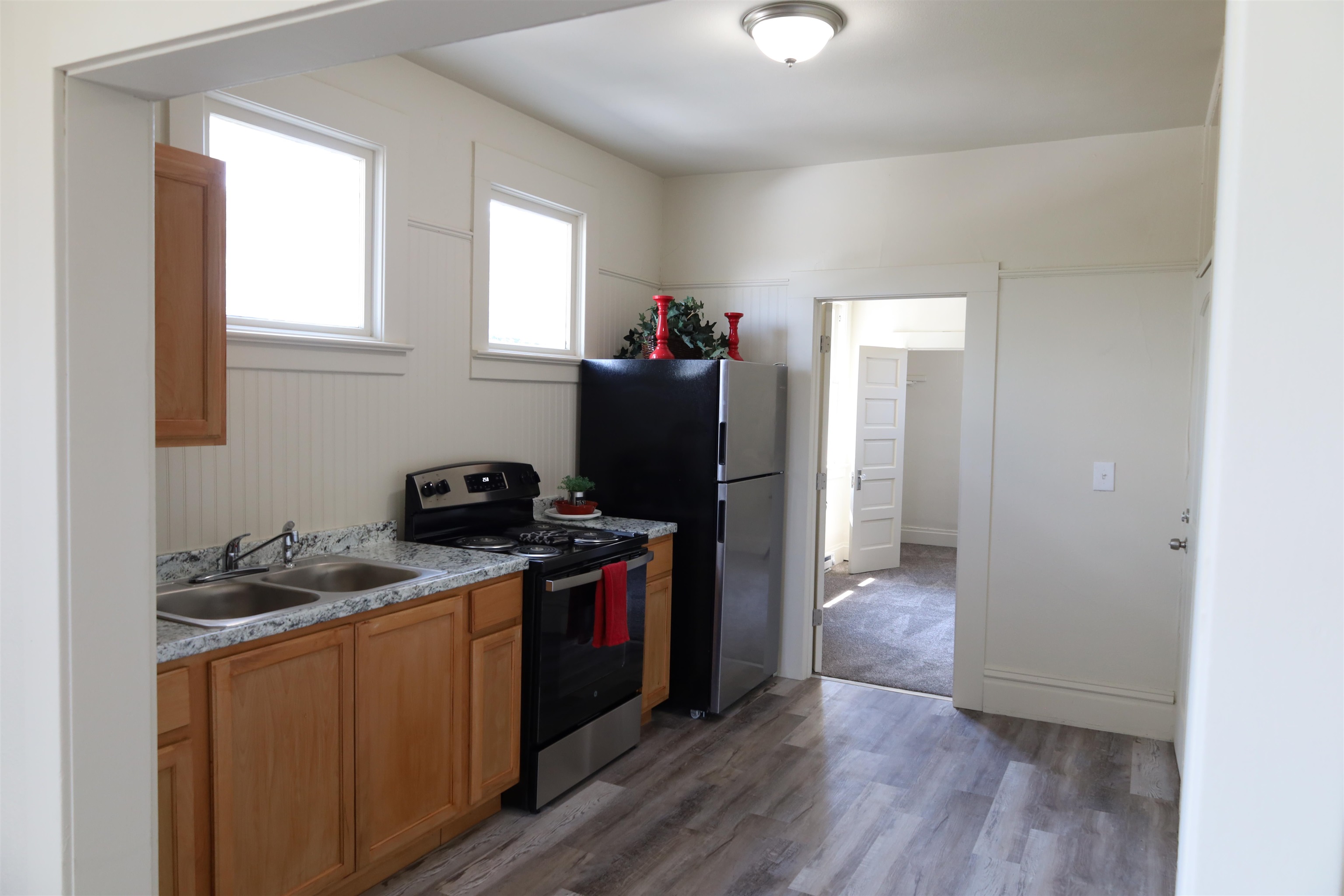 1708 W Gardner Ave - Photo 23