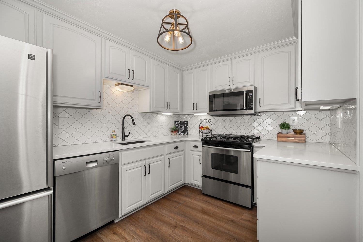 5124 N OAK St - Photo 6