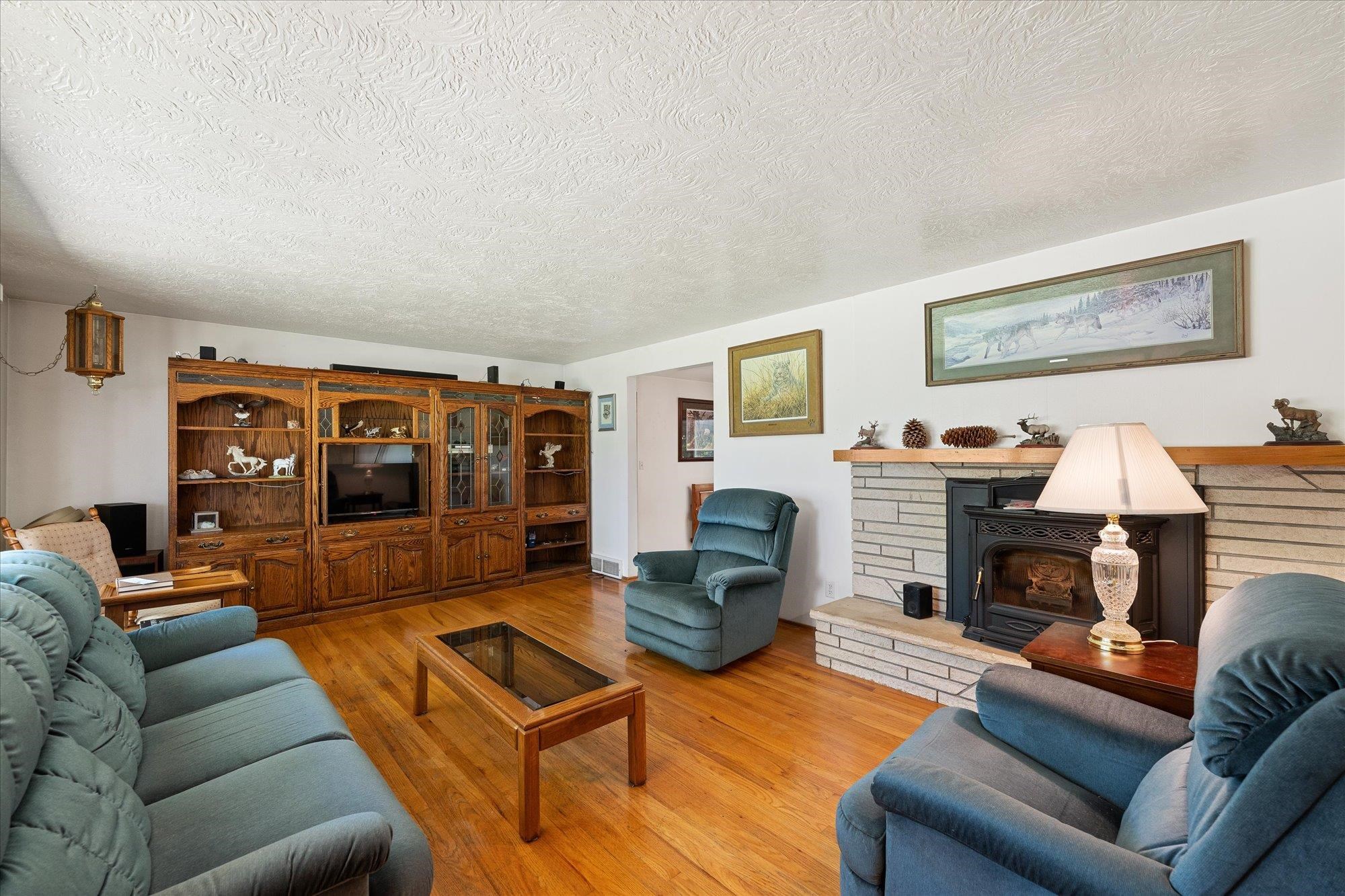 10820 E 18th Ave - Photo 5