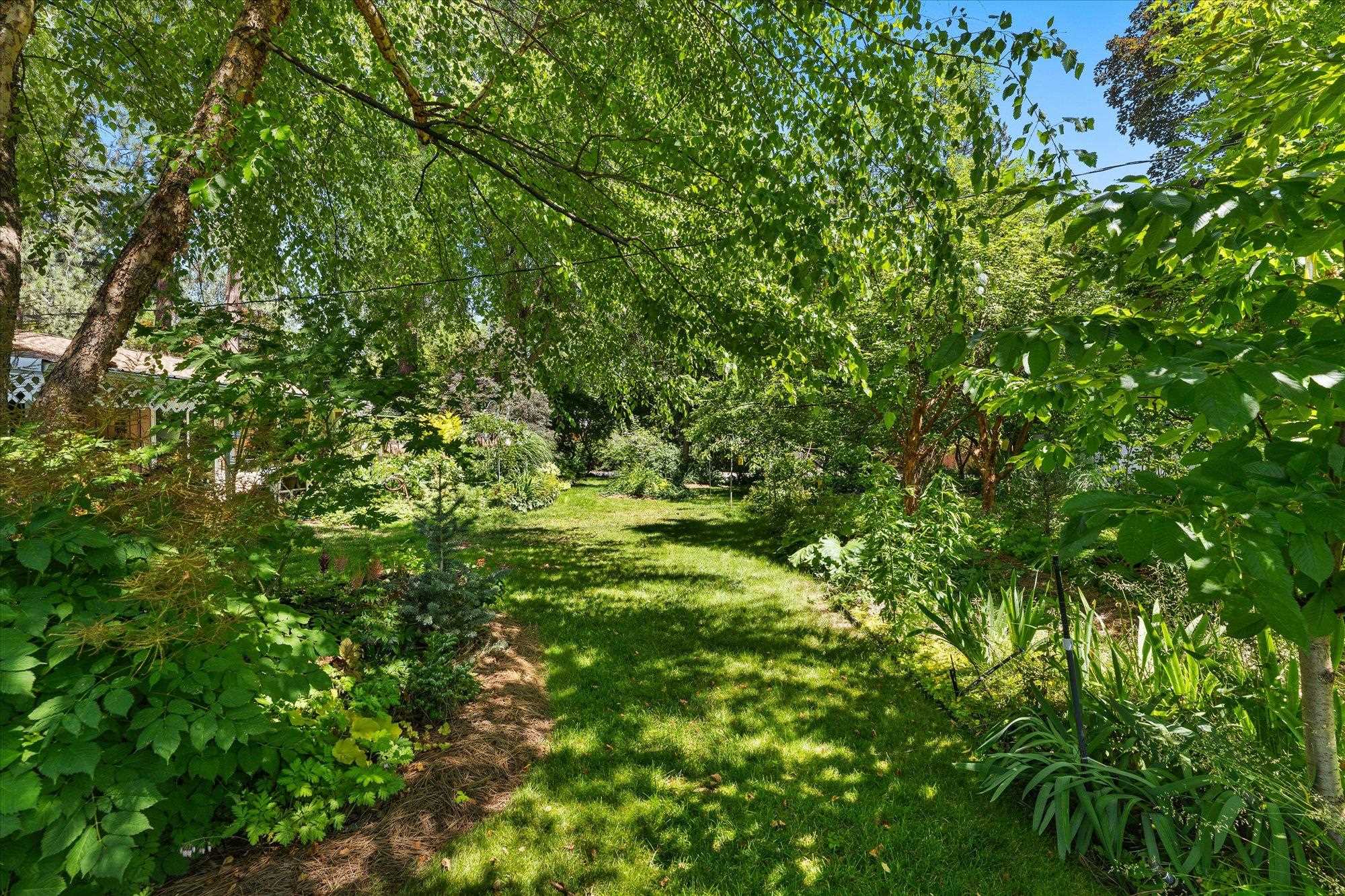 10820 E 18th Ave - Photo 31