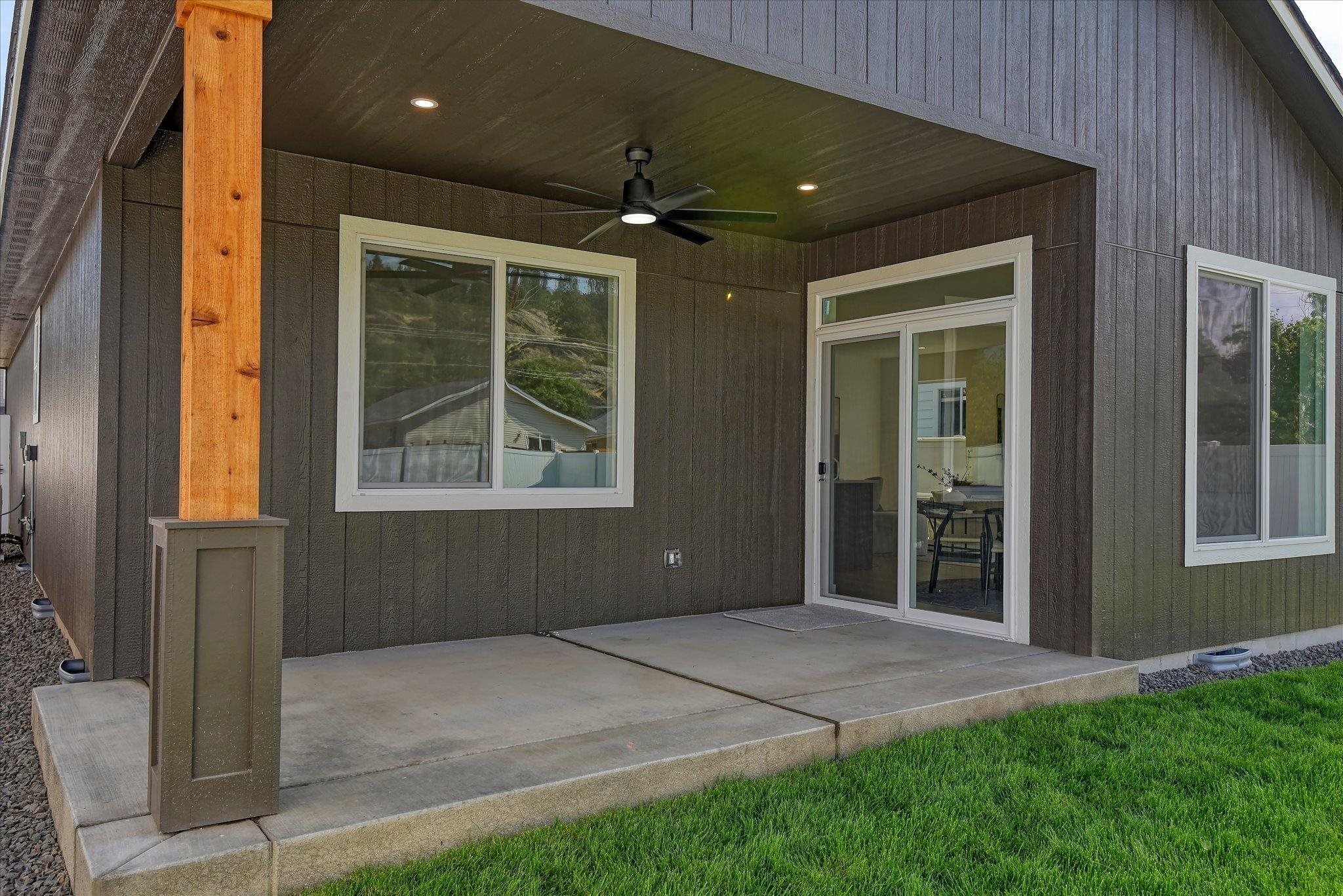 4805 E Fairview Ave - Photo 32