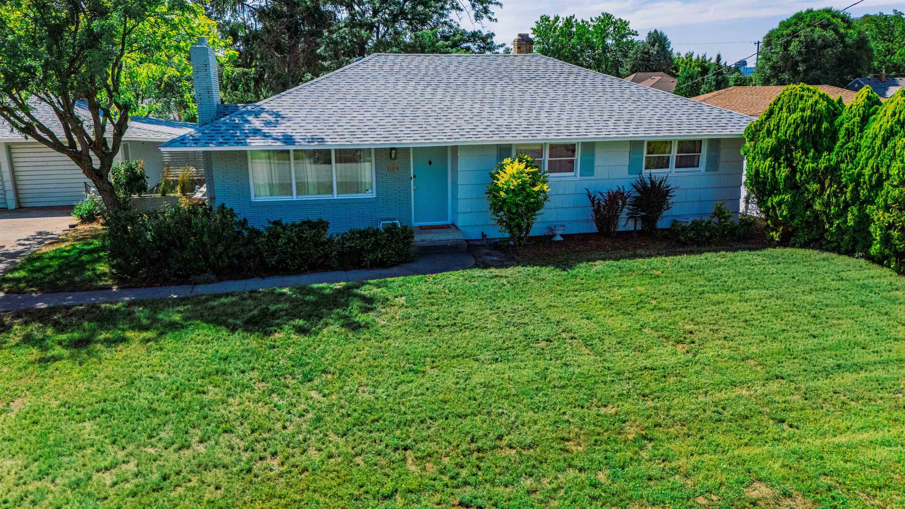 1109 N Balfour Ct - Photo 30