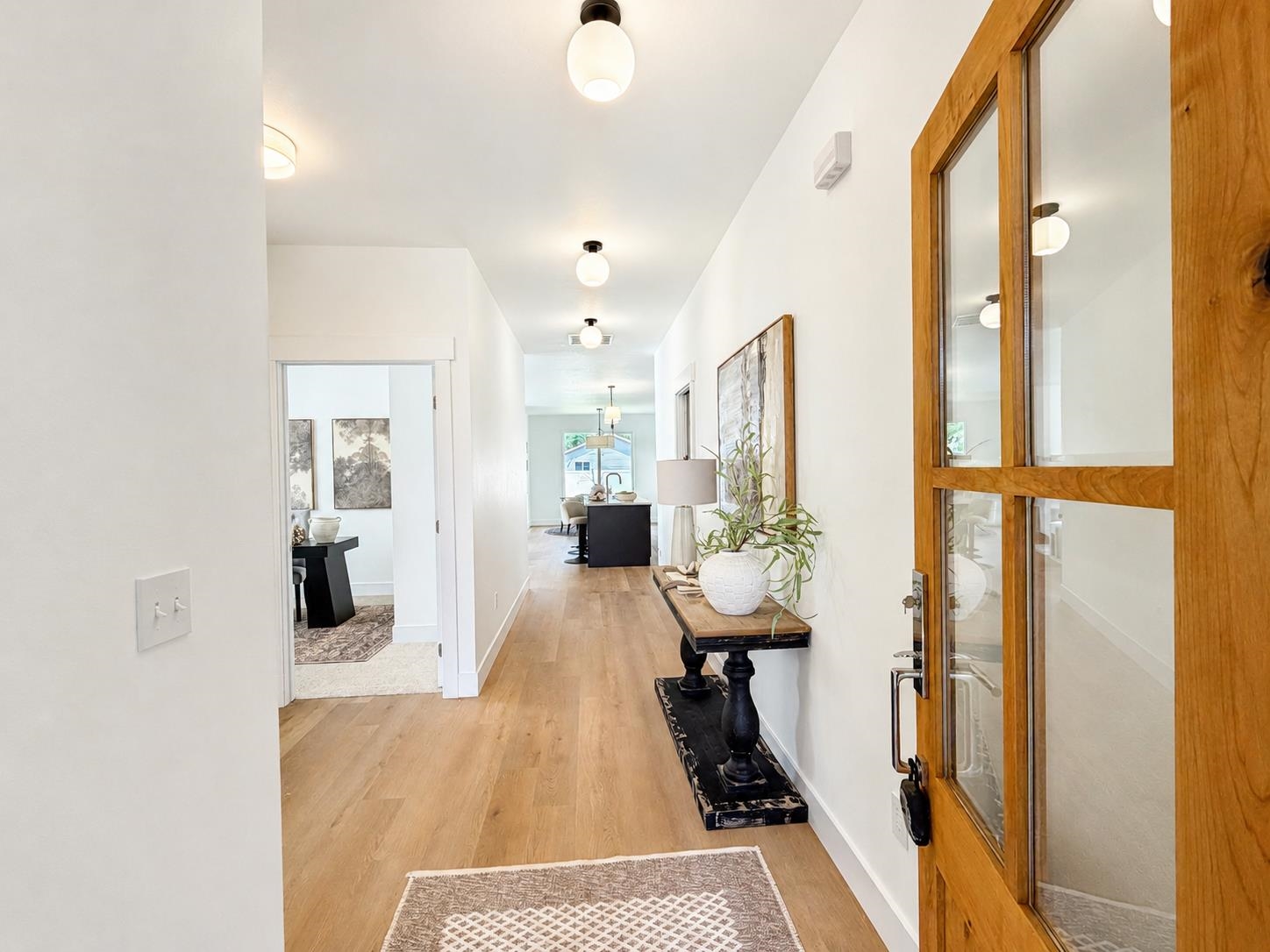4805 E Fairview Ave - Photo 3