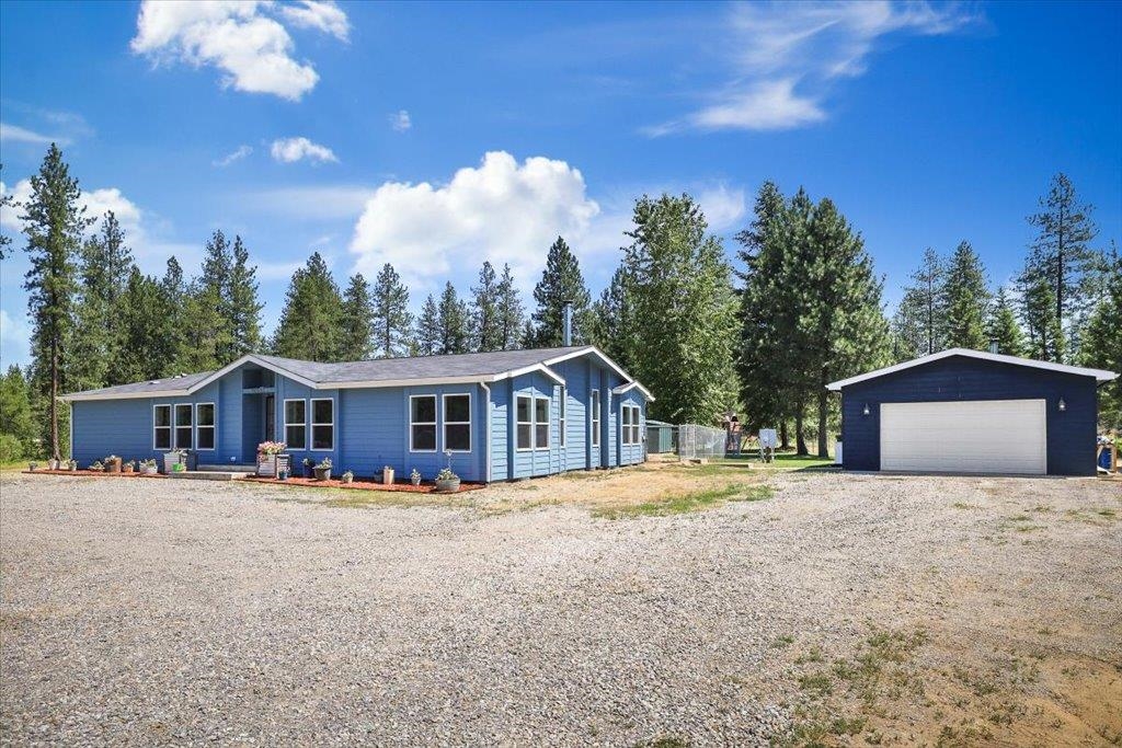 40522 N Hardesty Rd - Photo 1