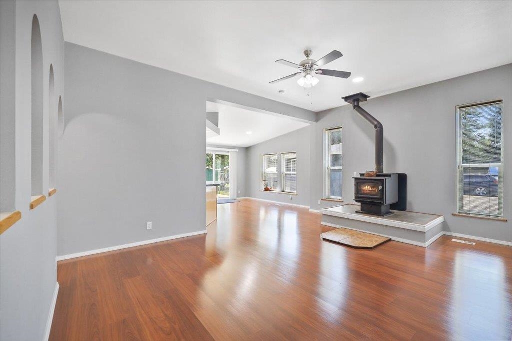 40522 N Hardesty Rd - Photo 9