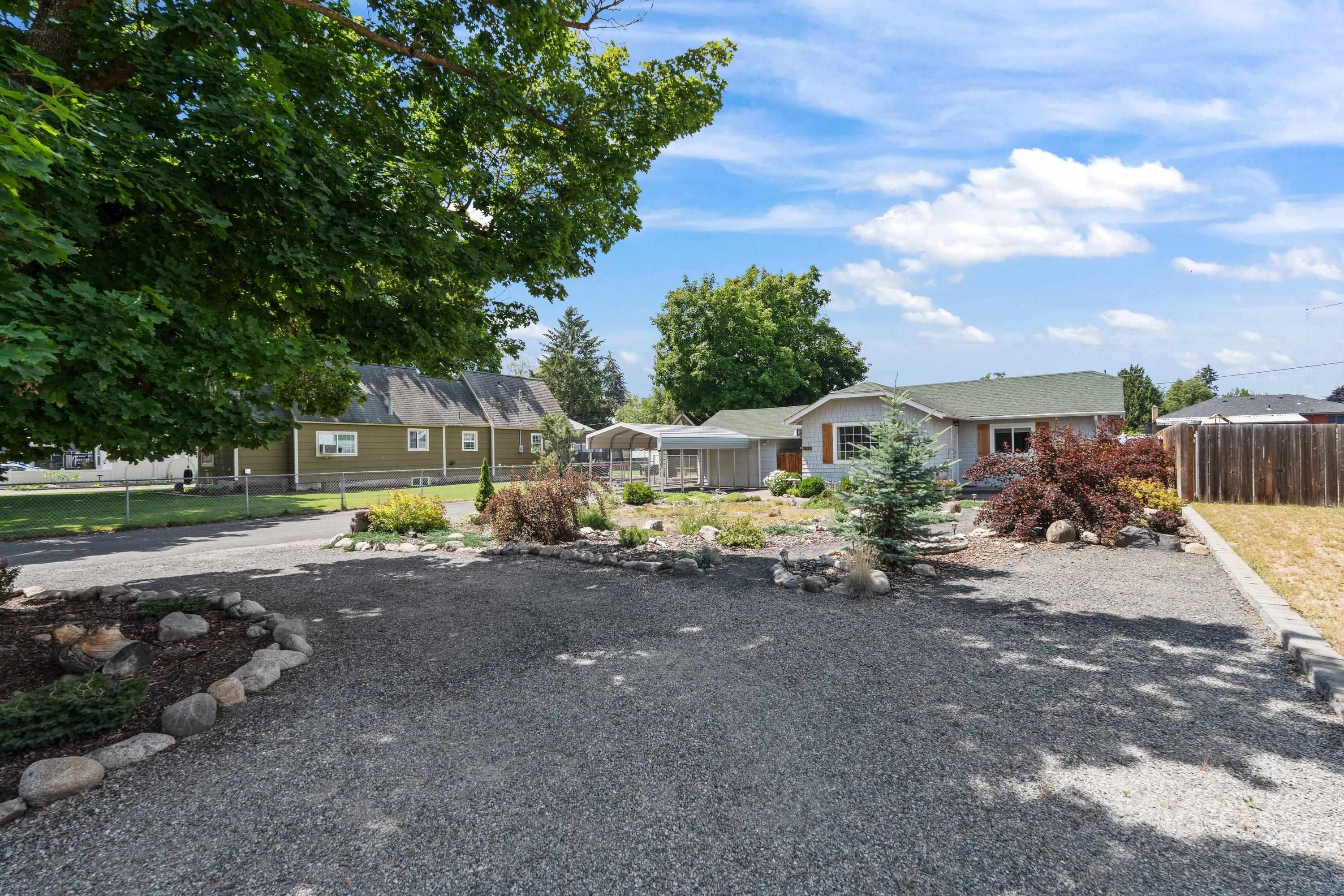 3021 N Girard Rd - Photo 1