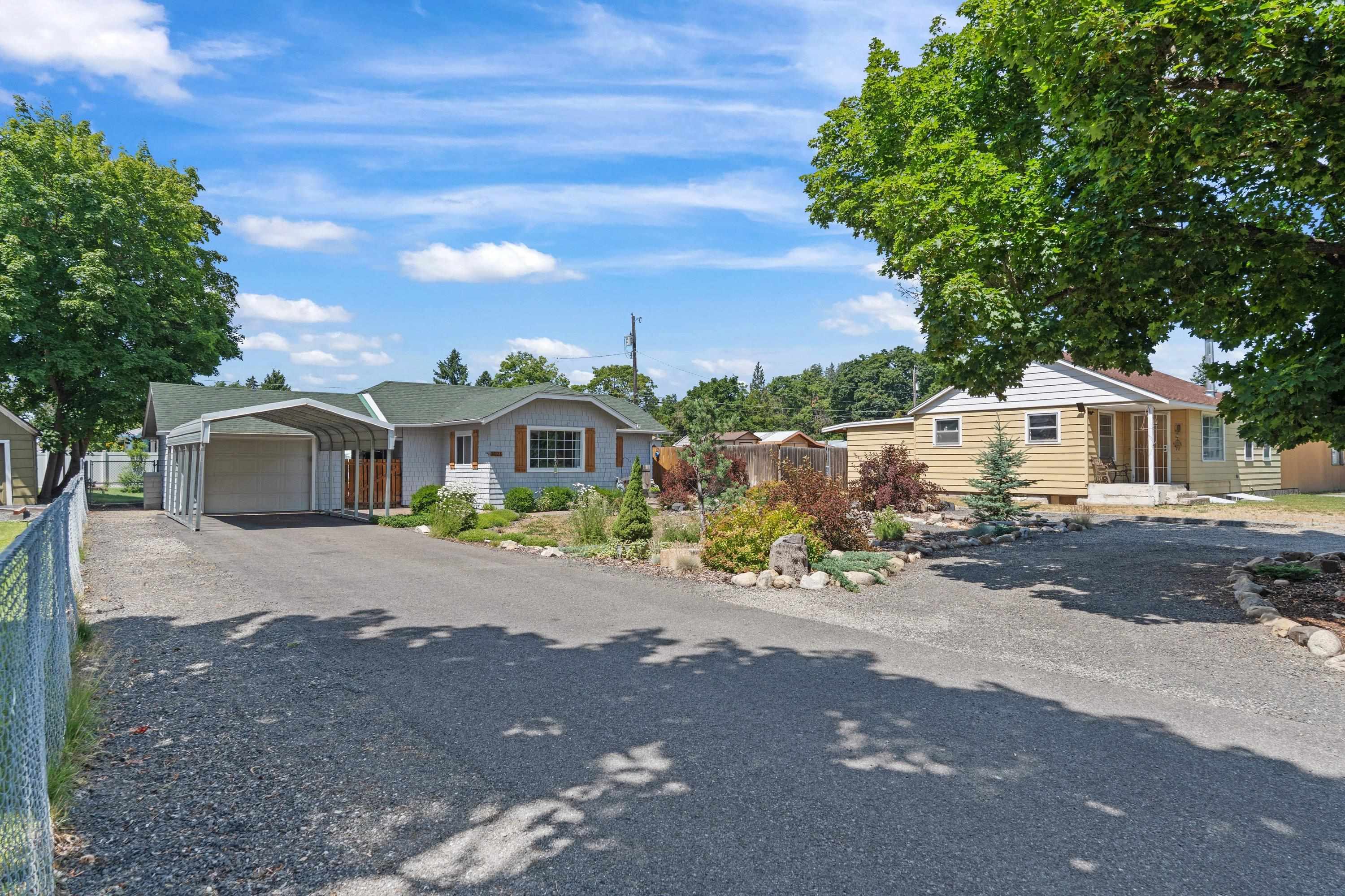 3021 N Girard Rd - Photo 2