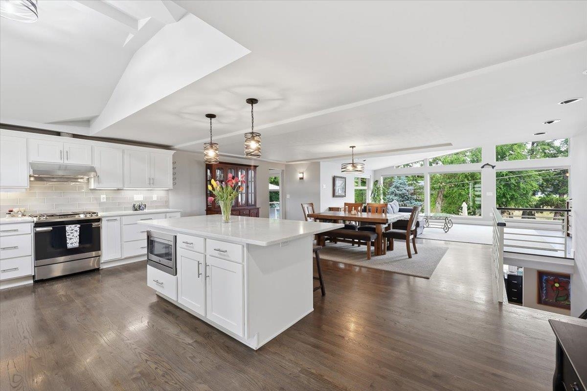8517 E South Riverway Ave - Photo 11