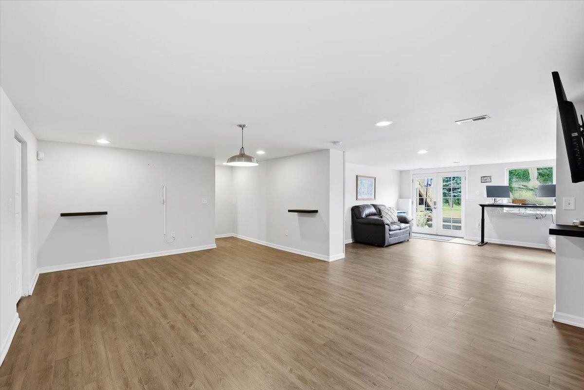 8517 E South Riverway Ave - Photo 30