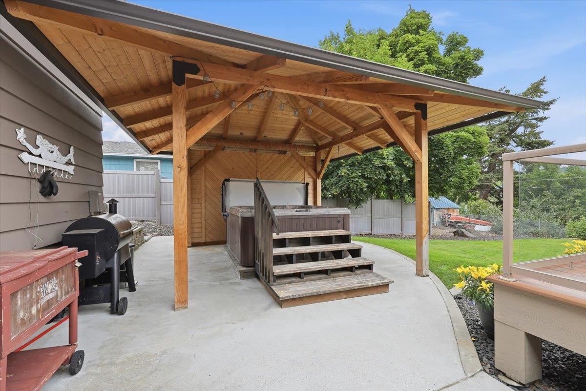 8517 E South Riverway Ave - Photo 45