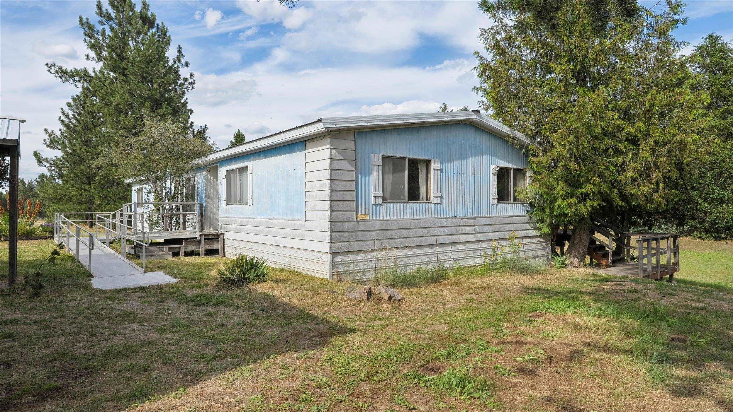 10911 E Laurel Rd - Photo 2