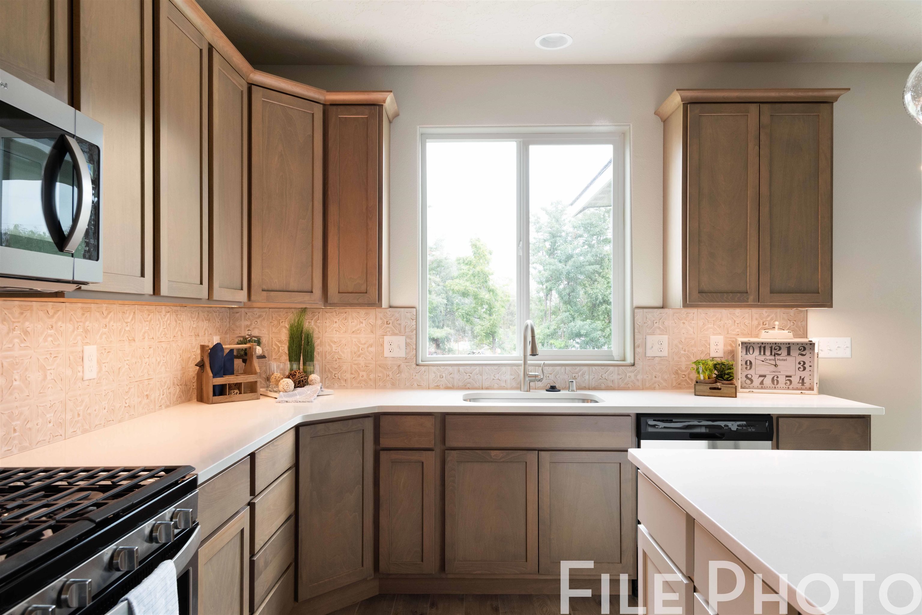 18307 E Michielli Ave - Photo 12