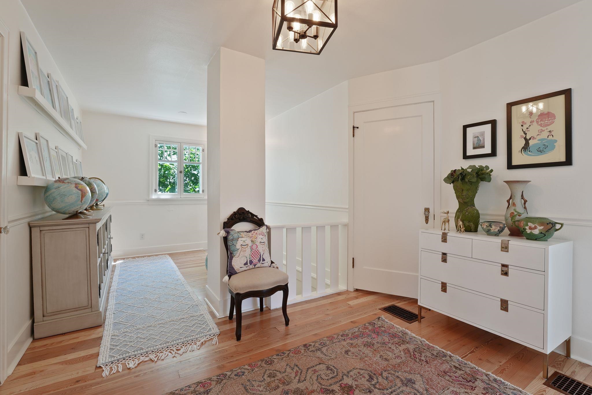629 W 17TH Ave - Photo 21