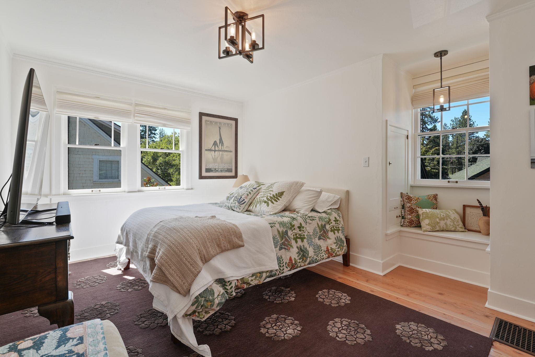 629 W 17TH Ave - Photo 24