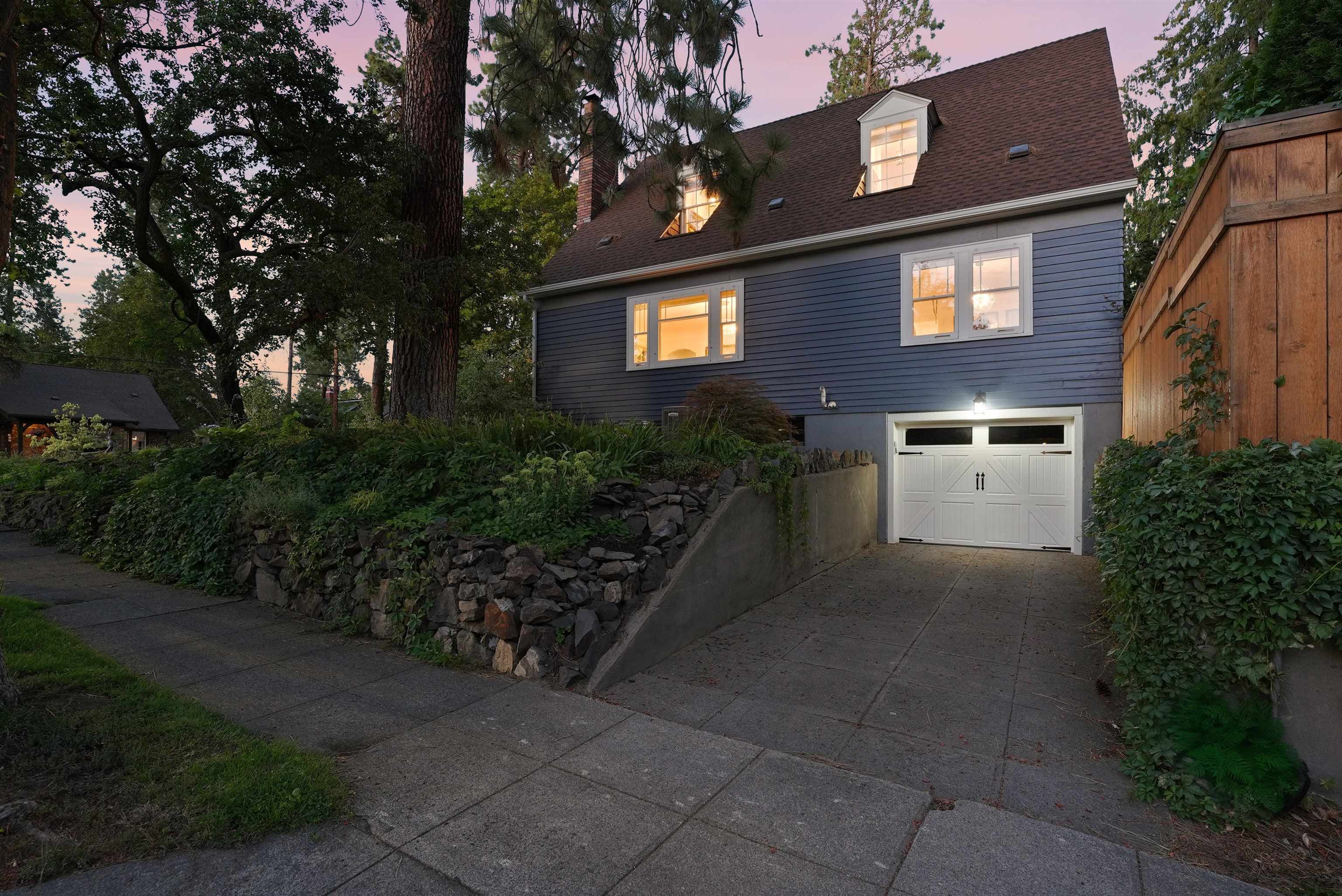629 W 17TH Ave - Photo 42