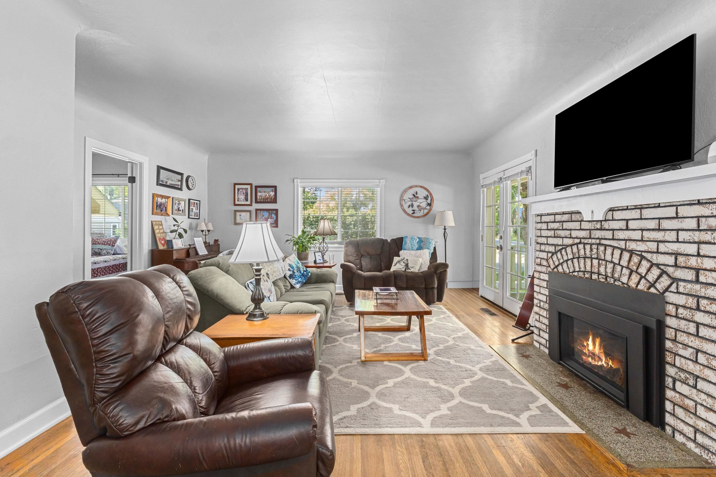 107 N Stevens St - Photo 5