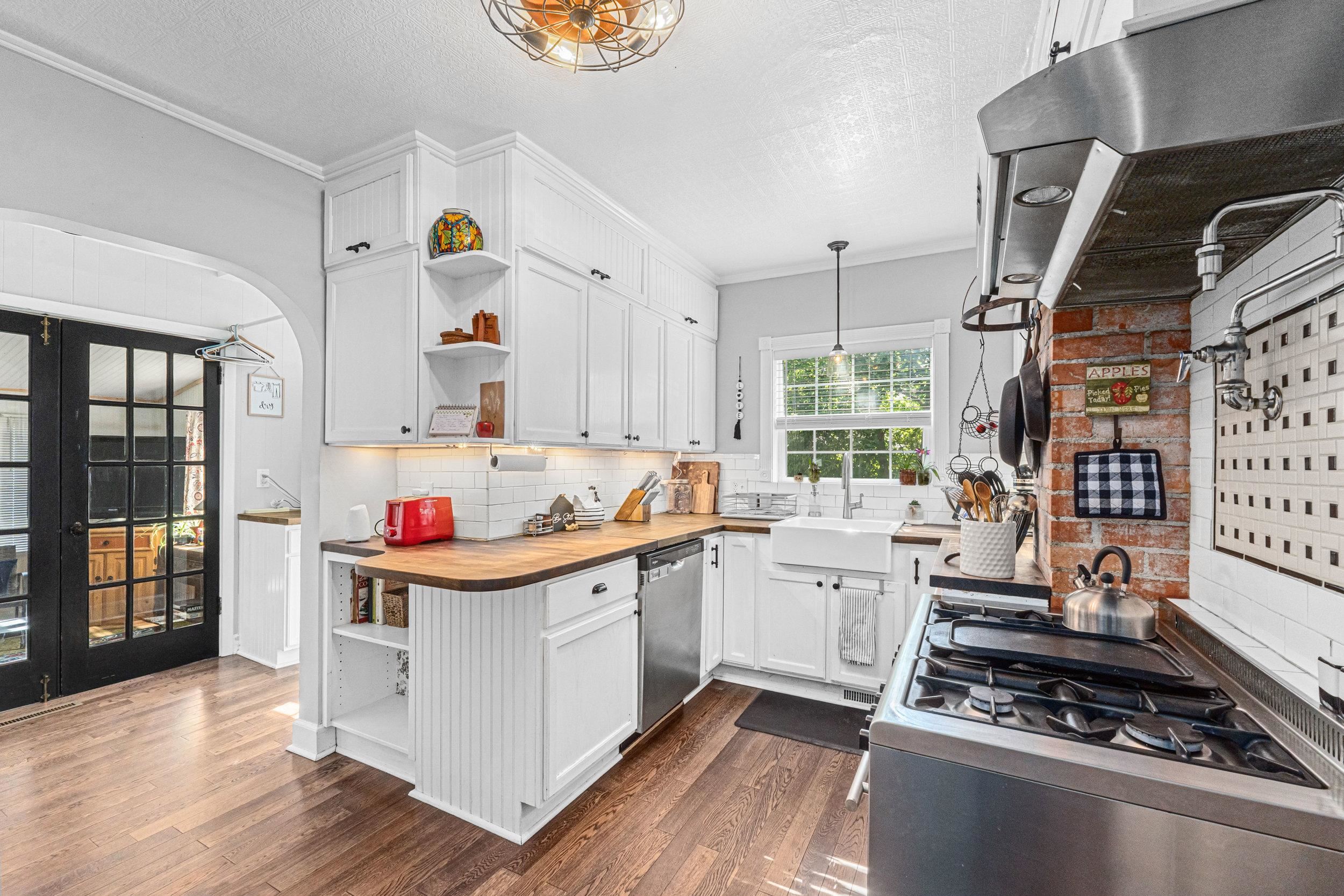 107 N Stevens St - Photo 6