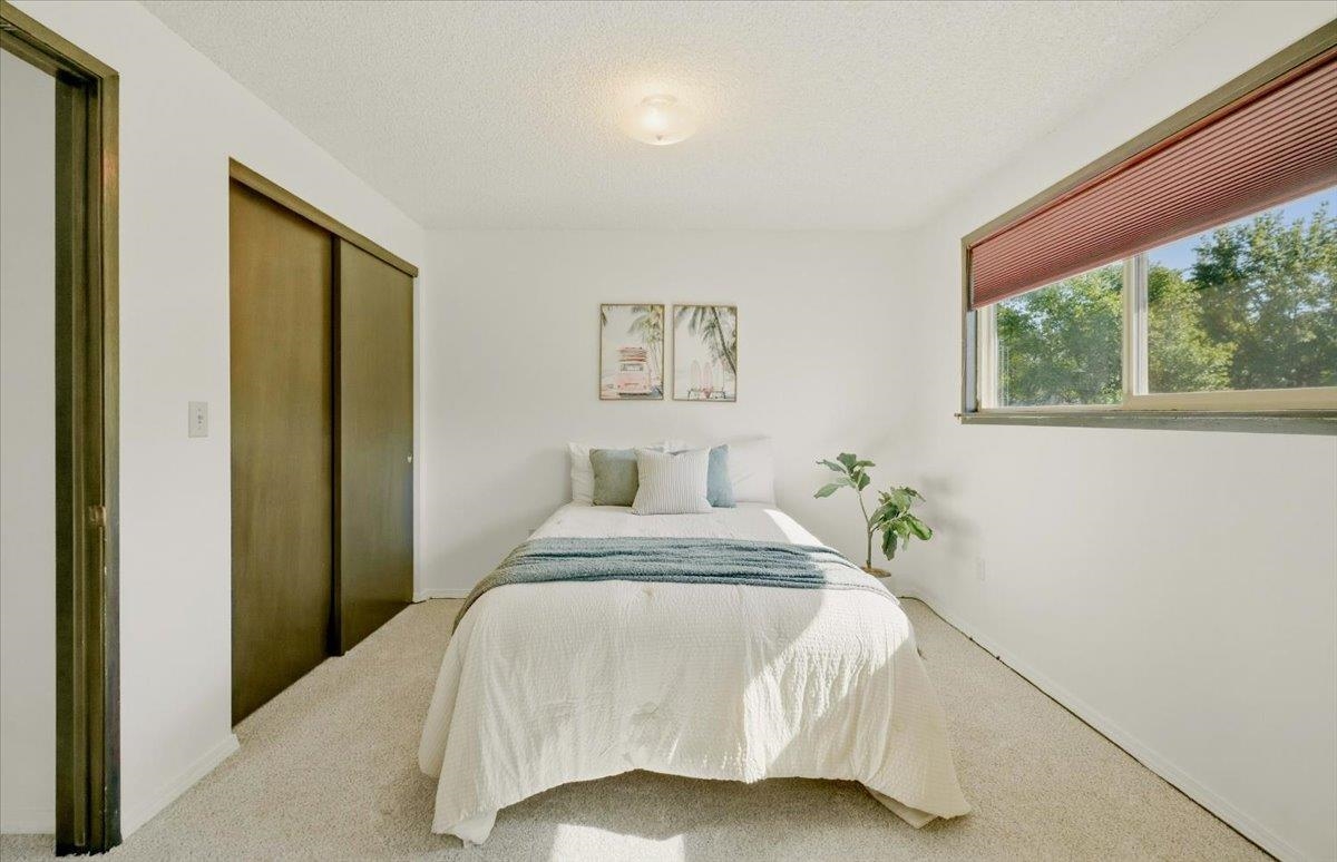 6425 N Elizabeth St - Photo 14