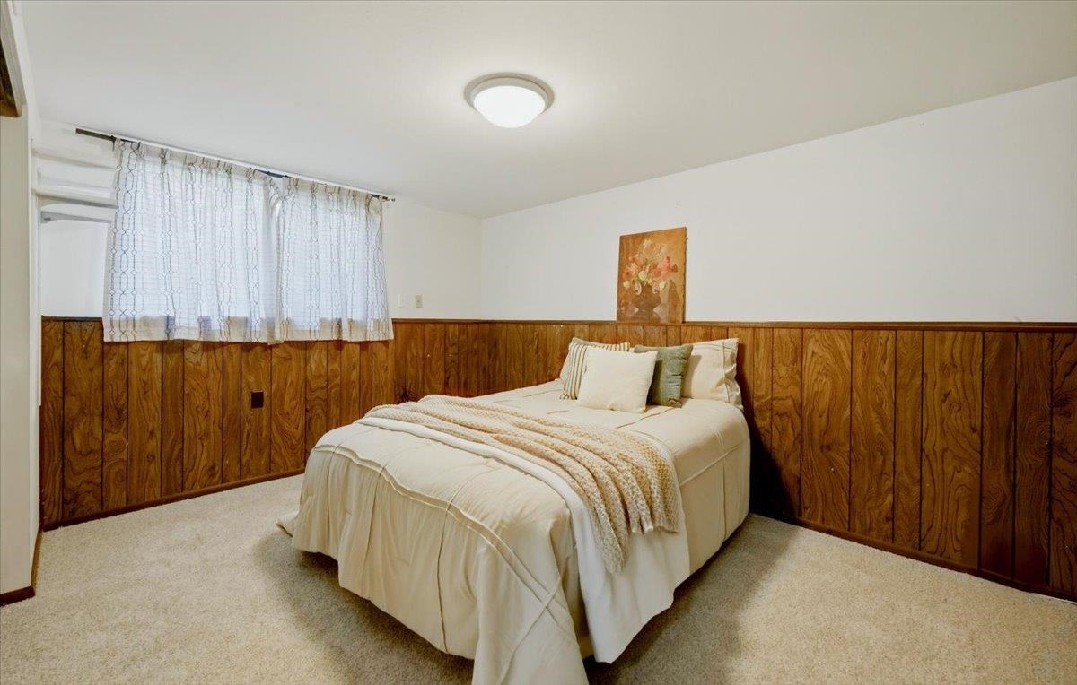 6425 N Elizabeth St - Photo 17