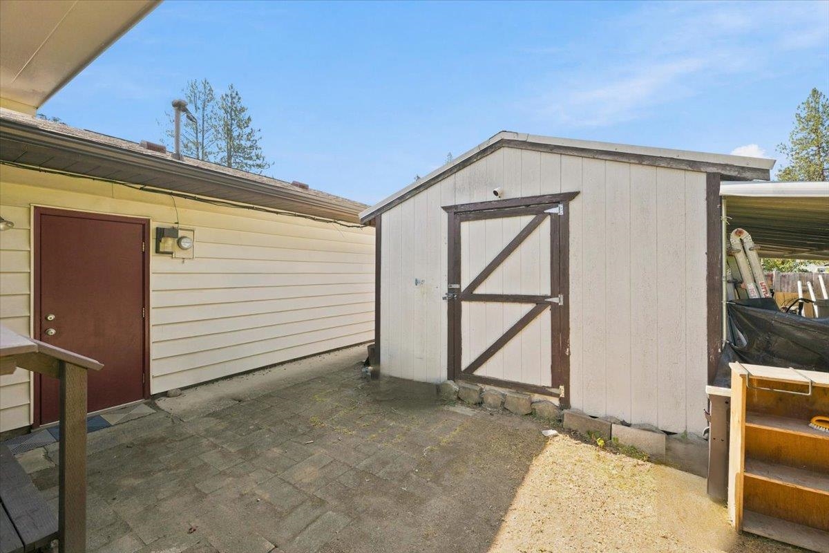 6425 N Elizabeth St - Photo 21