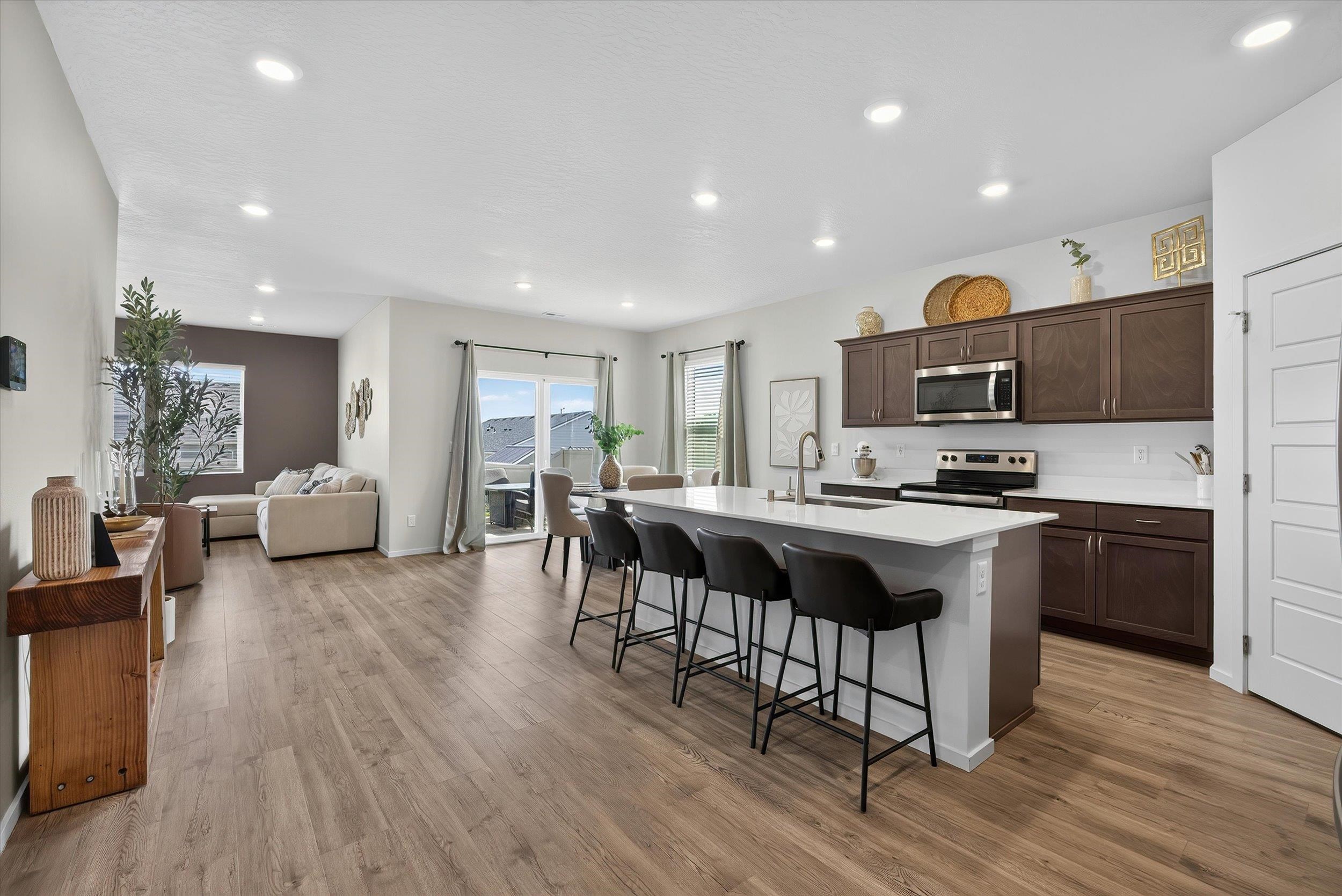 508 E K St - Photo 7