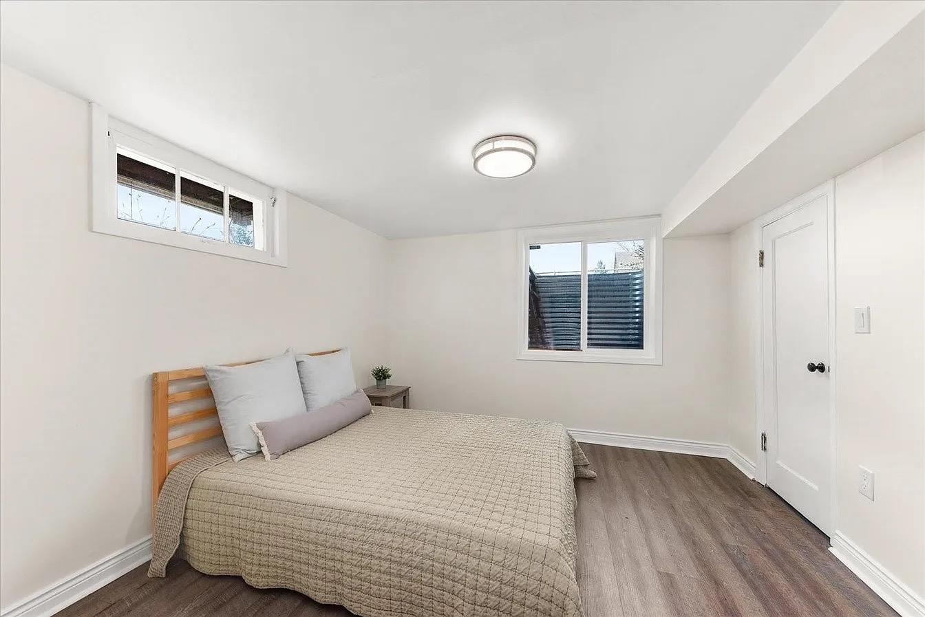 339 W Longfellow Ave - Photo 17