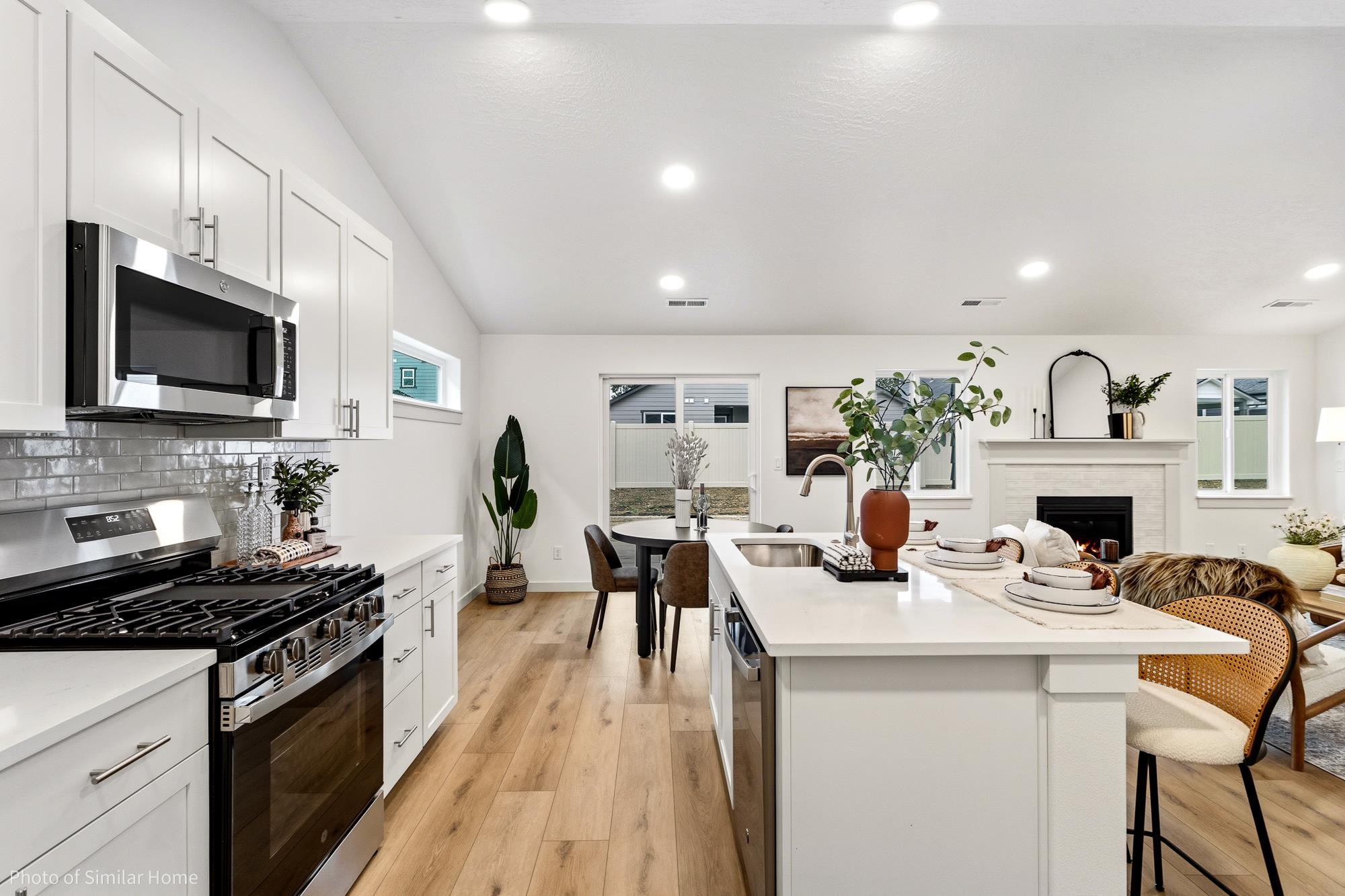 516 N Viewmont Ct - Photo 10