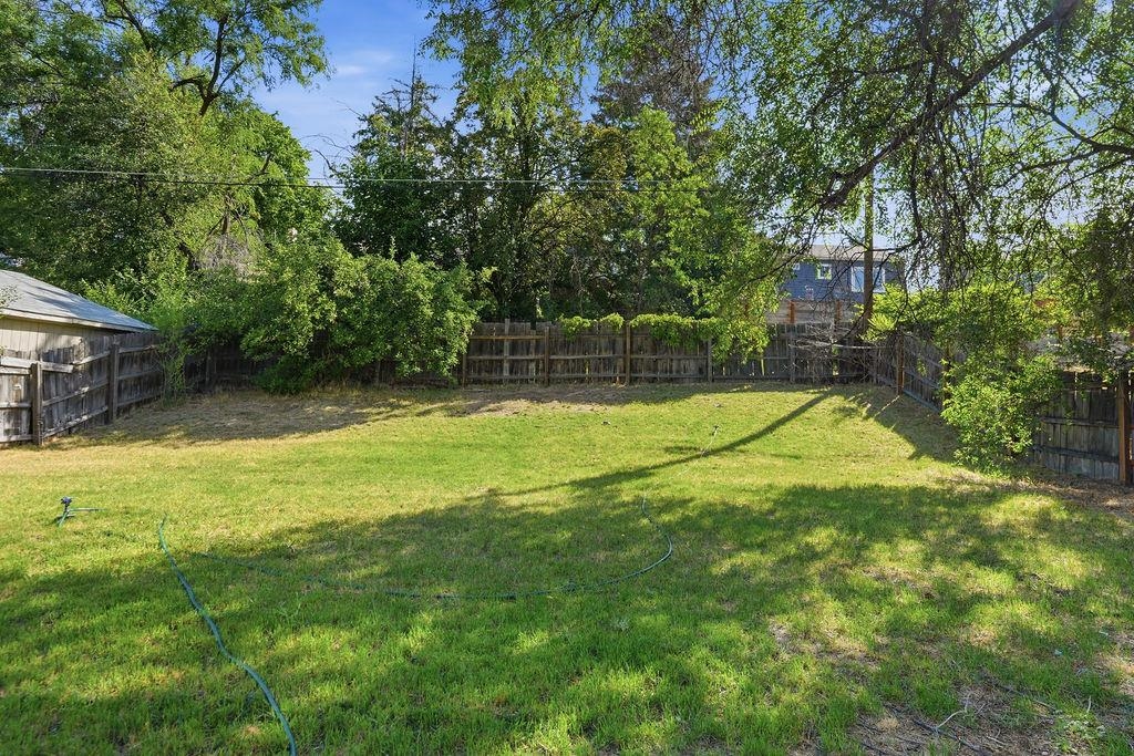 6012 N Greenwood Blvd - Photo 31