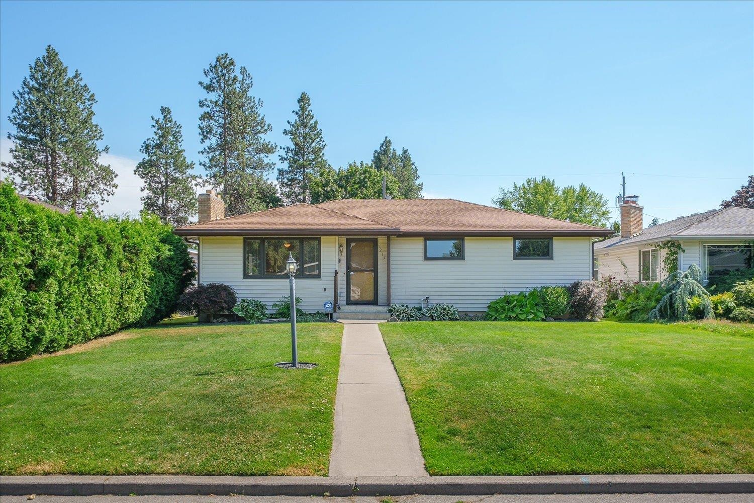 1217 W Central Ave - Photo 1