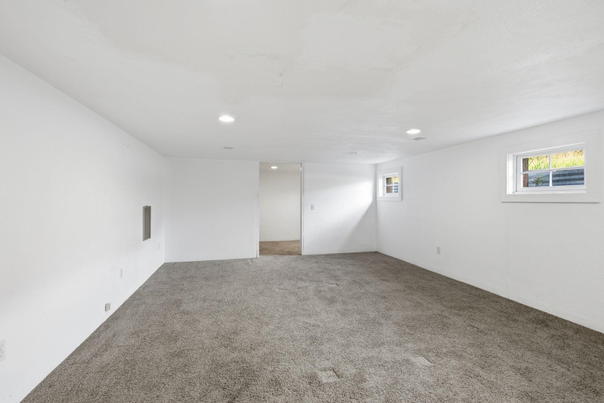942 Berry Rd - Photo 32