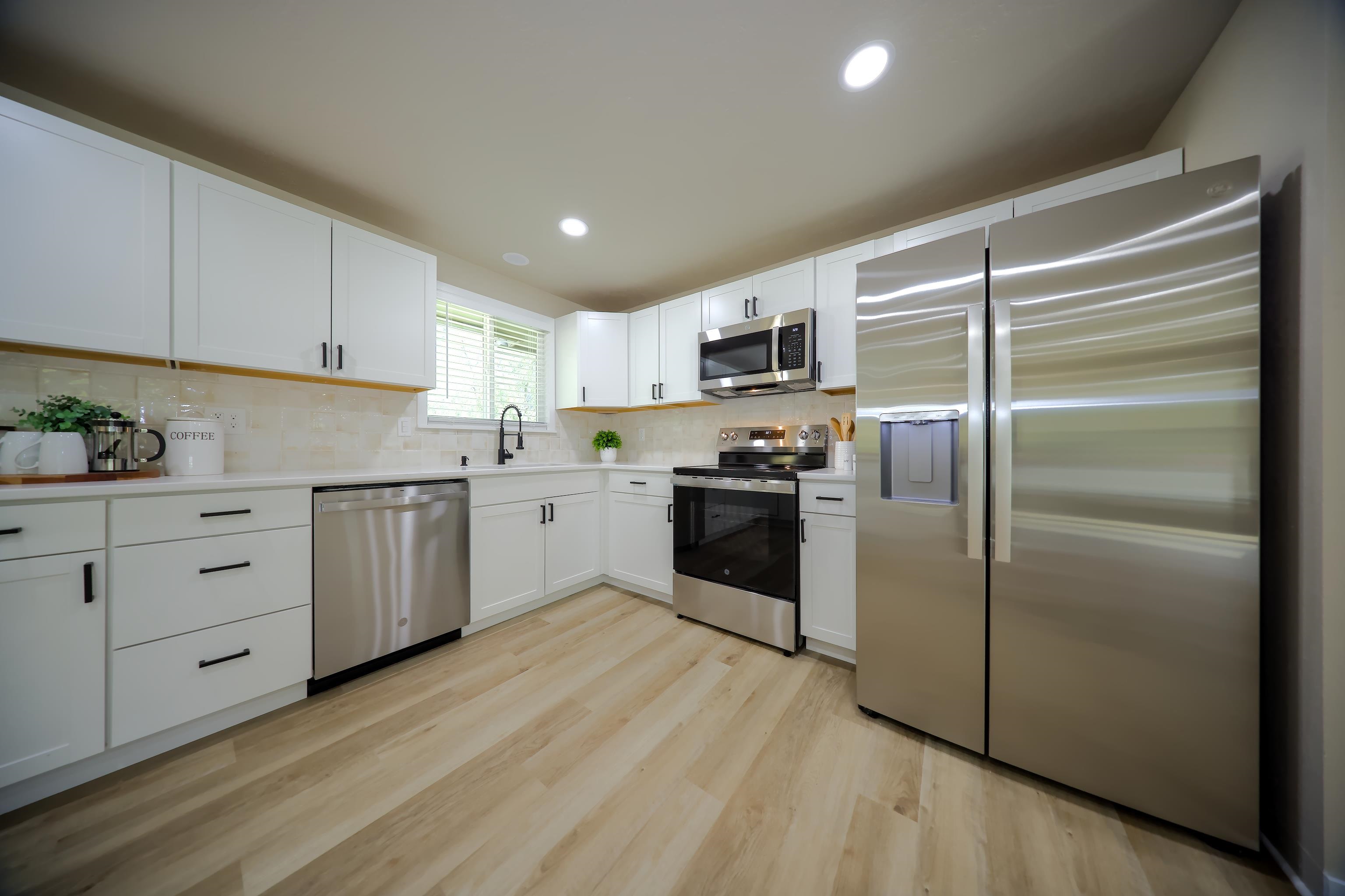 4725 S Bates Rd - Photo 6