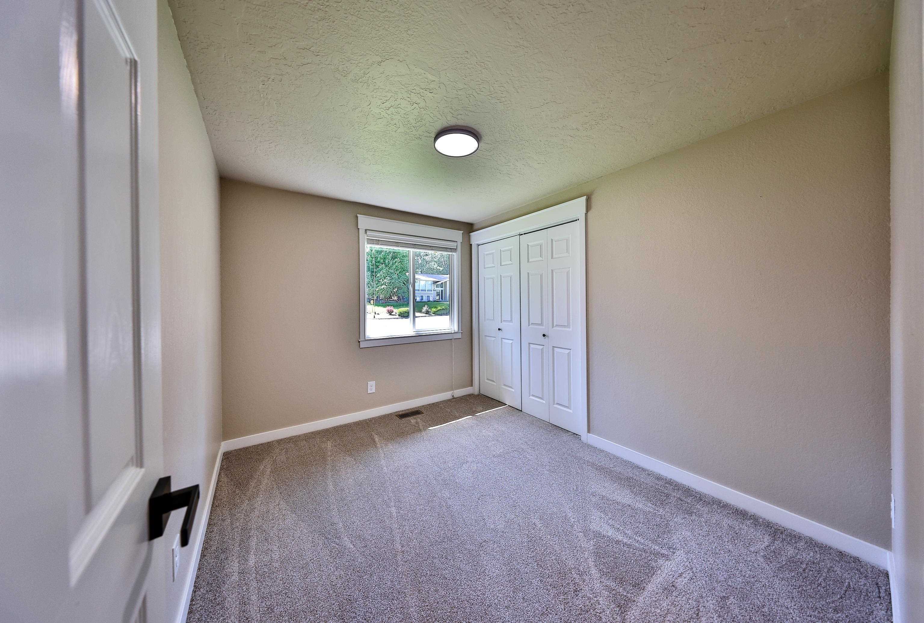 4725 S Bates Rd - Photo 21