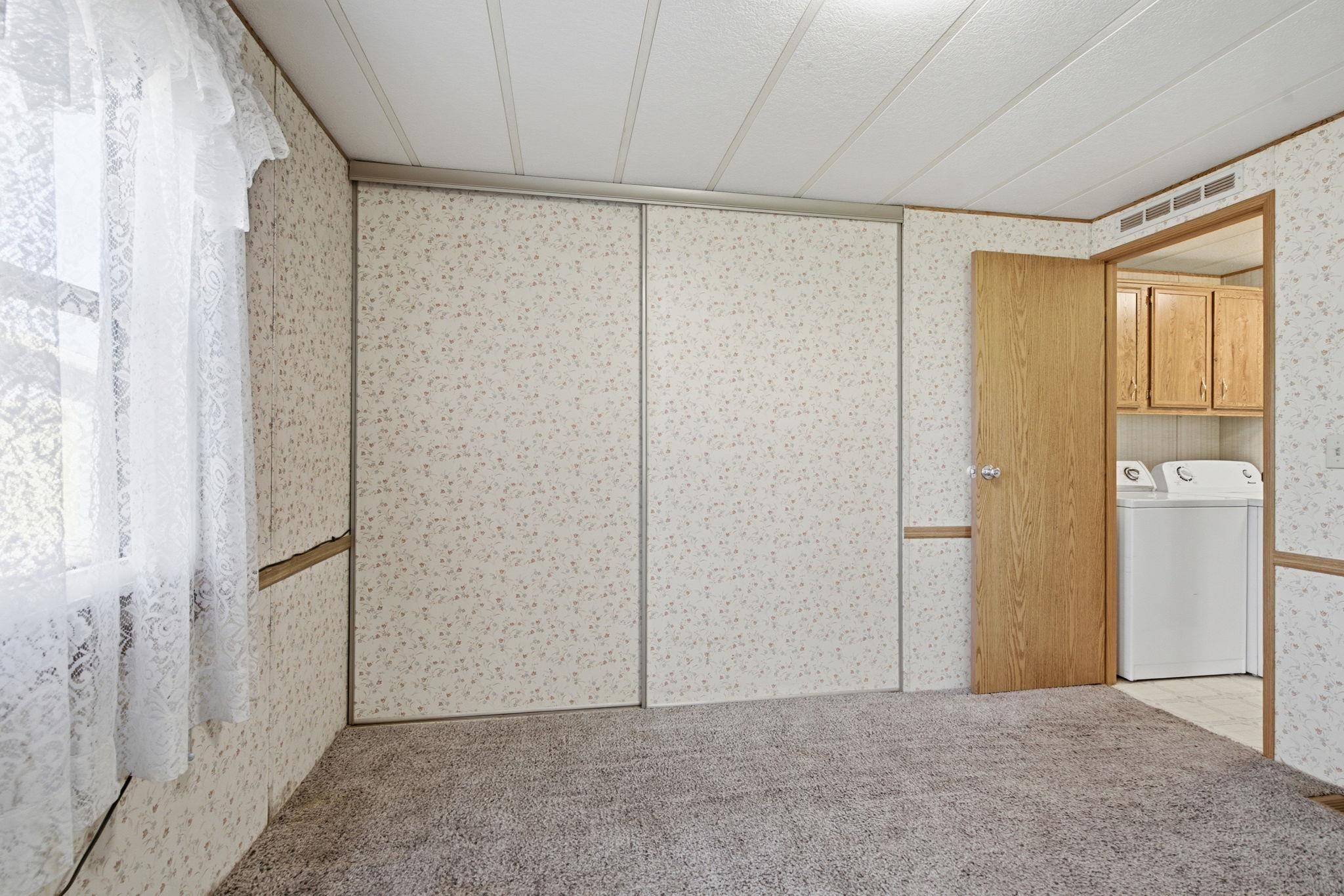 209 S Clark Ave - Photo 19