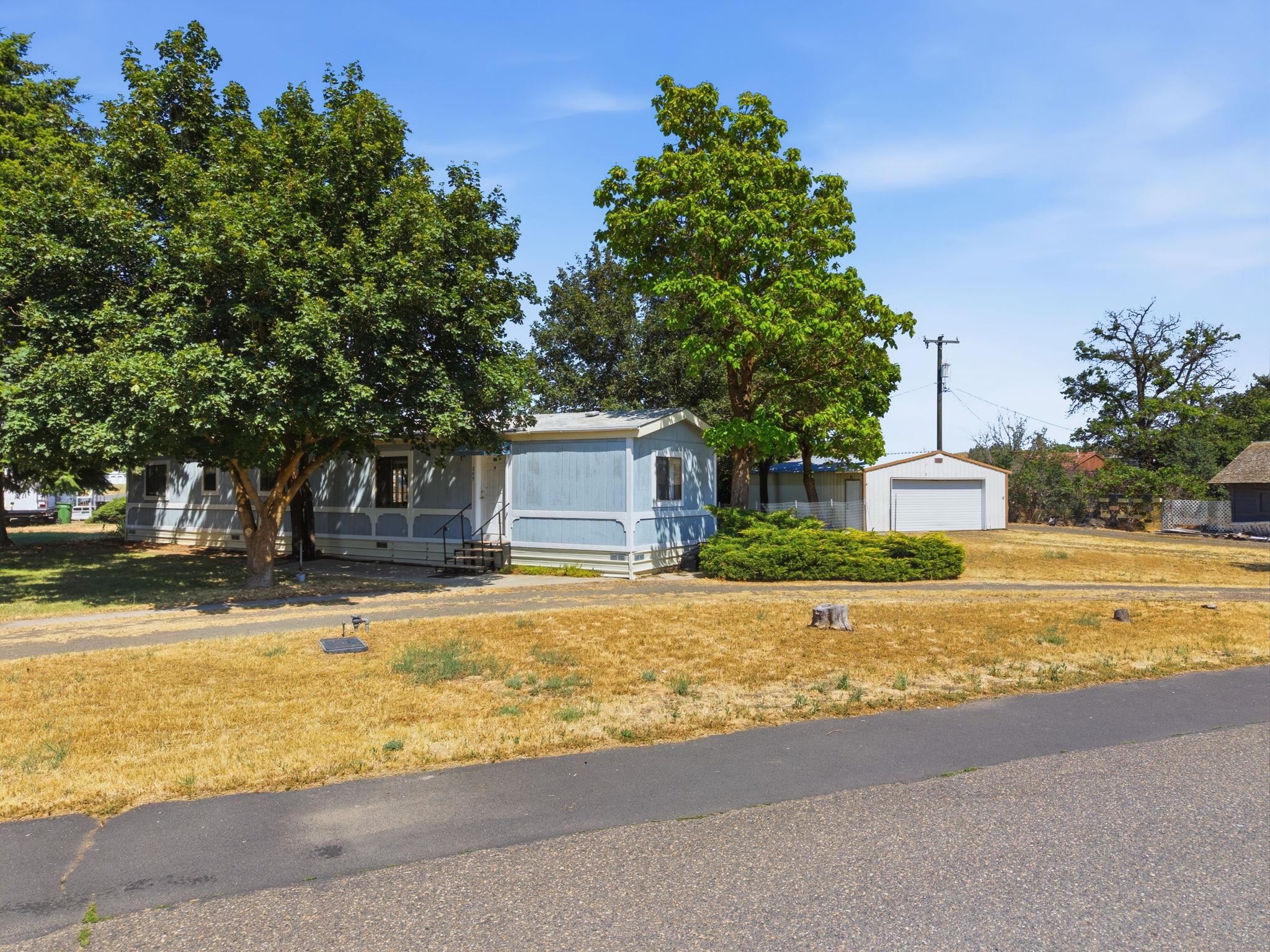 209 S Clark Ave - Photo 9