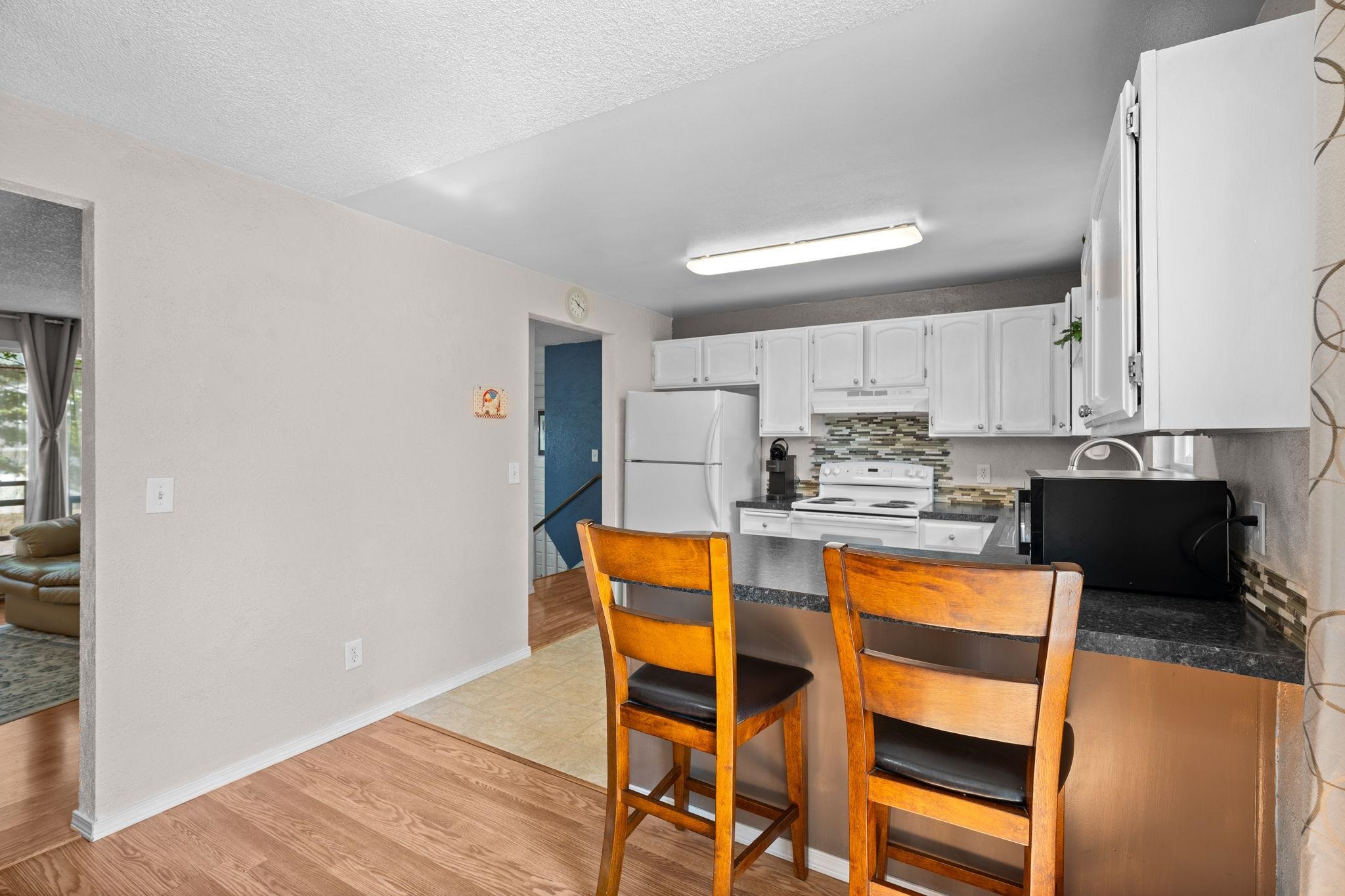 3921 S Johnson St - Photo 9