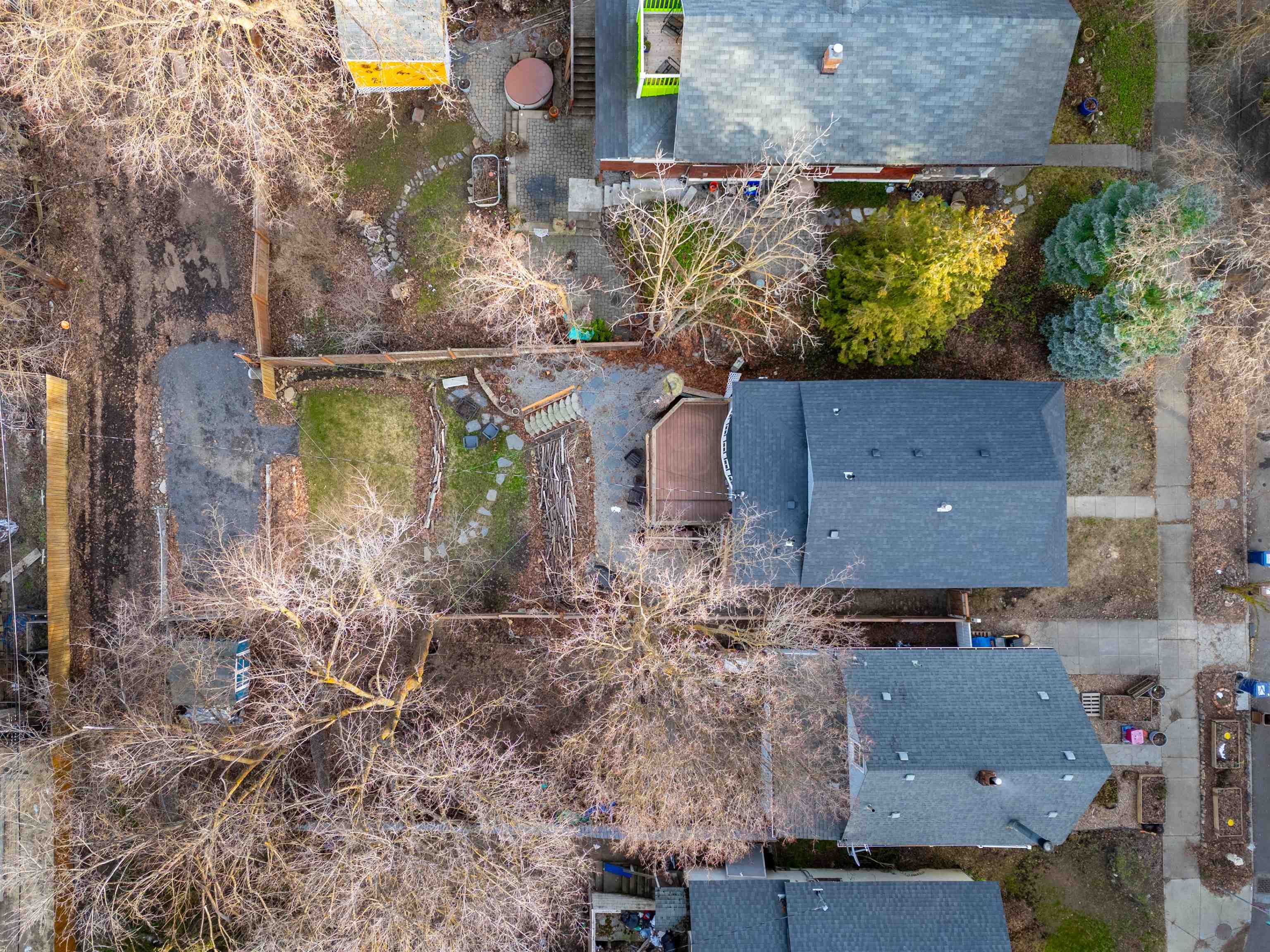 807 E 11th Ave - Photo 41