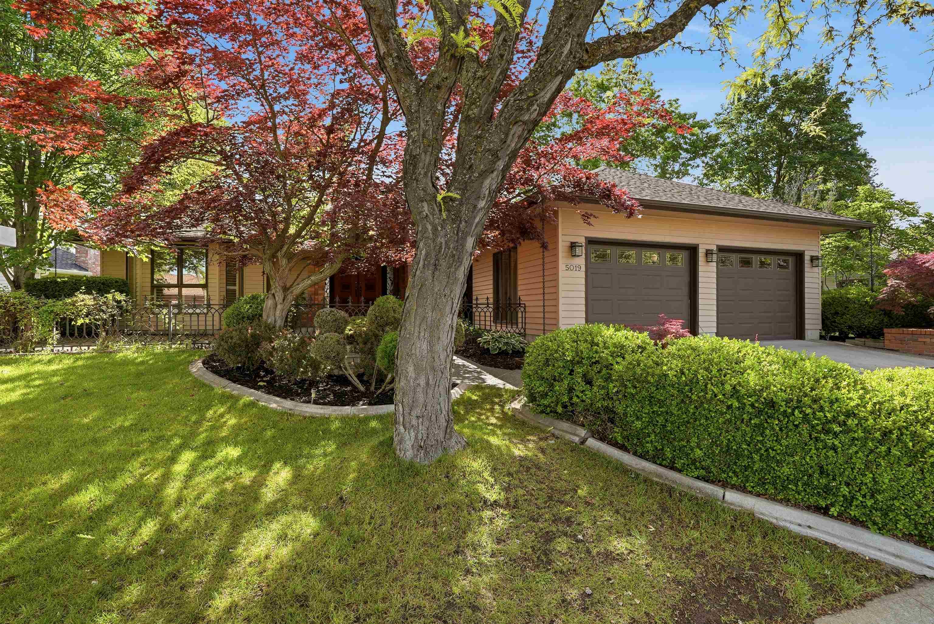 5019 S St Andrews Ln - Photo 2