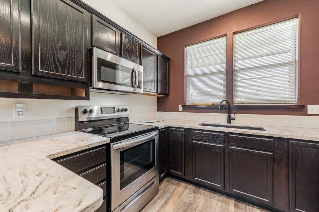 17614 2nd Ln - Photo 9