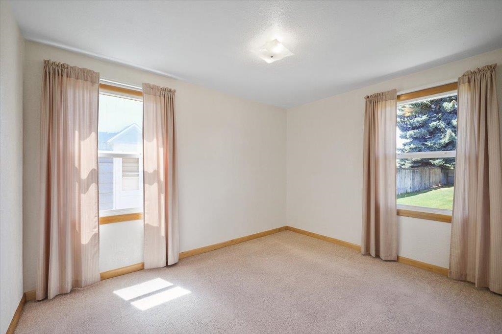 5521 N HEMLOCK St - Photo 14