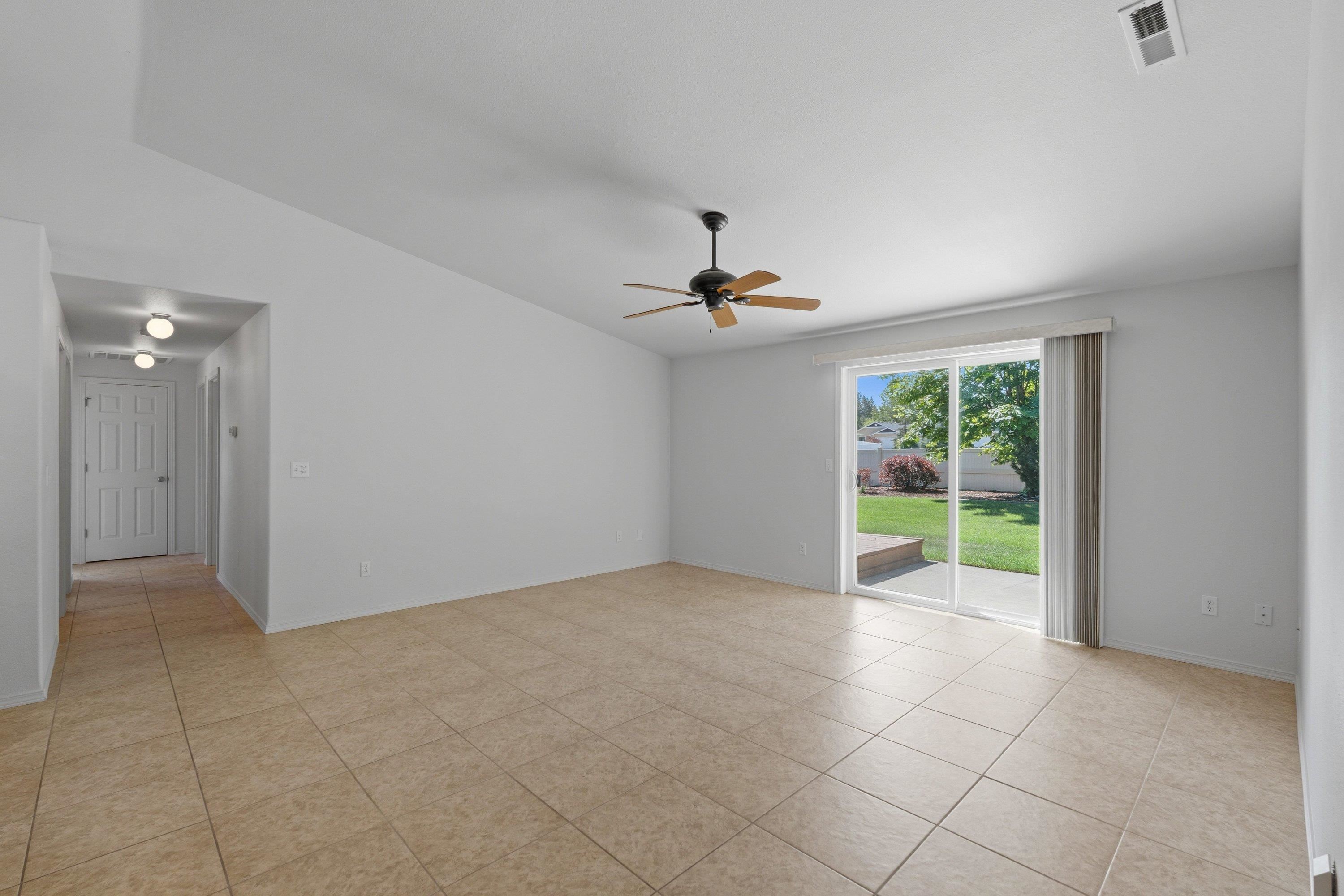 9315 W Claire Ave - Photo 19