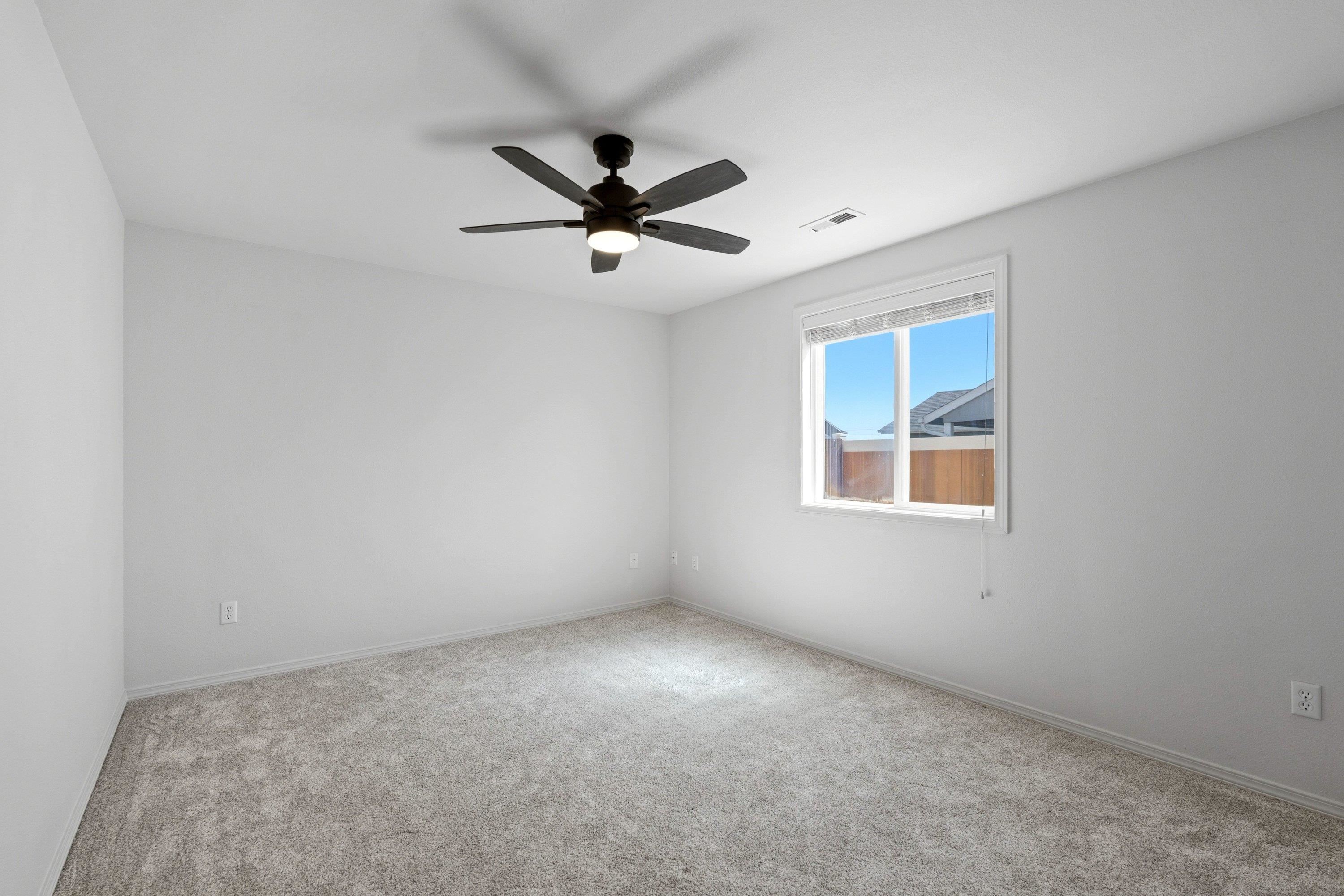 9315 W Claire Ave - Photo 29