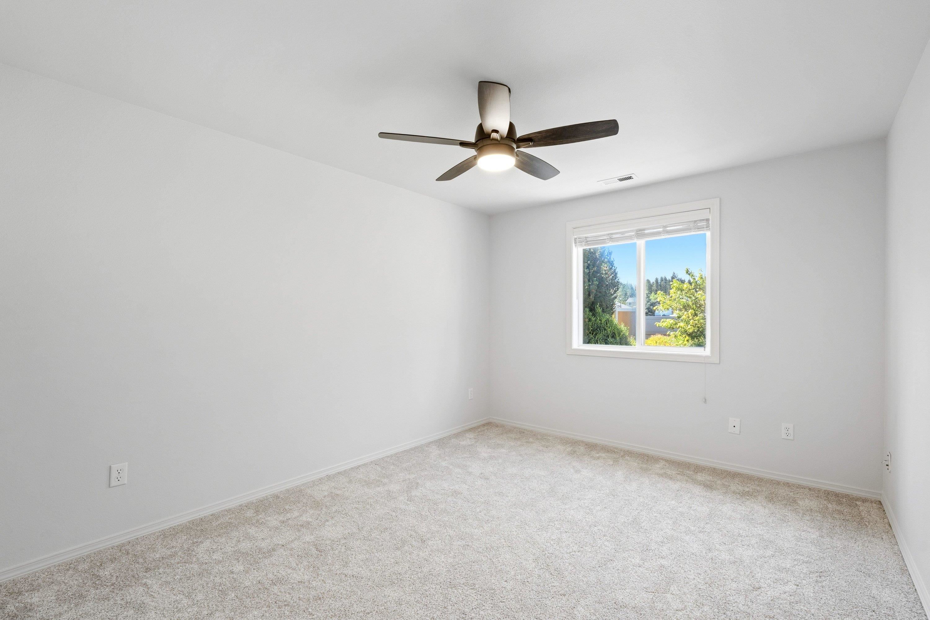 9315 W Claire Ave - Photo 31