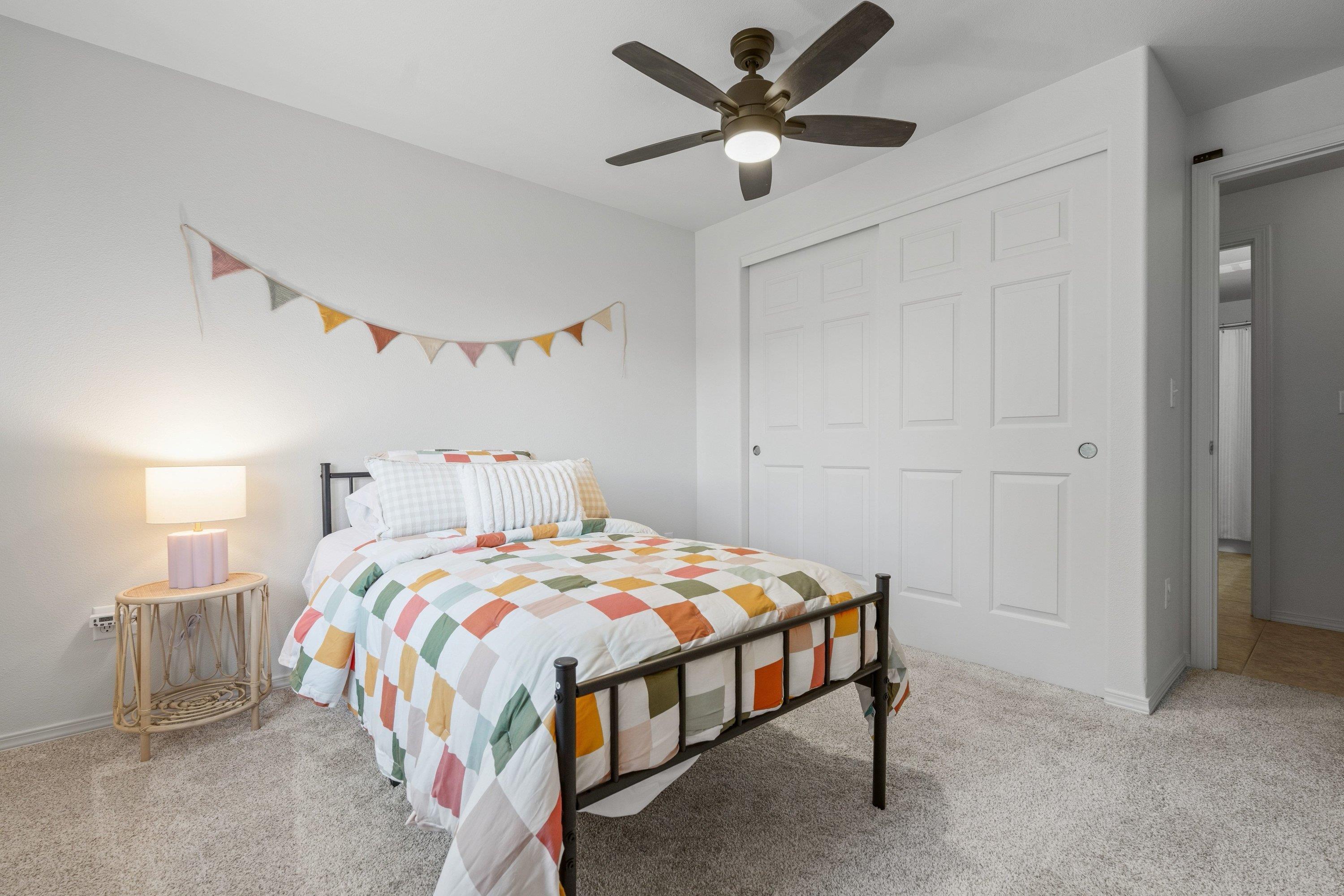 9315 W Claire Ave - Photo 34