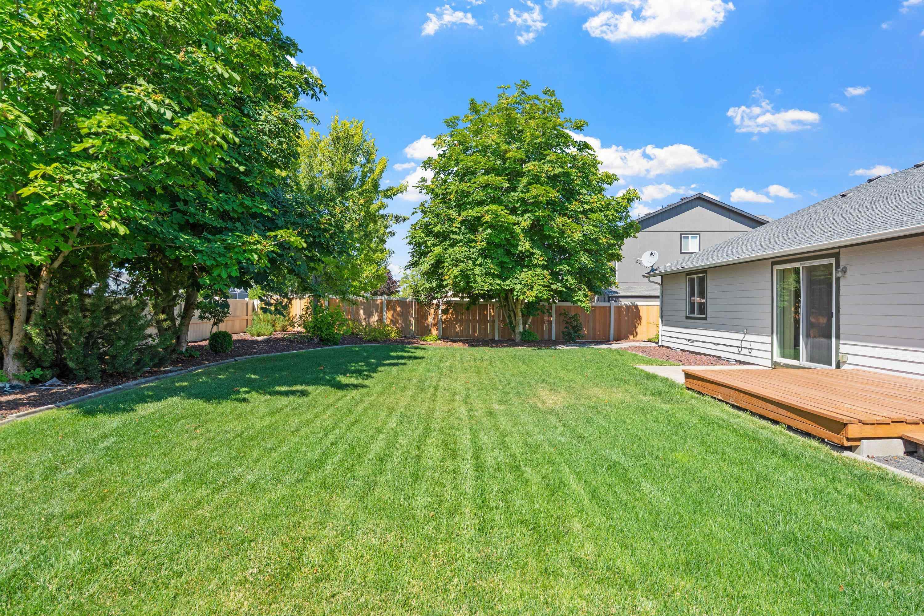 9315 W Claire Ave - Photo 40