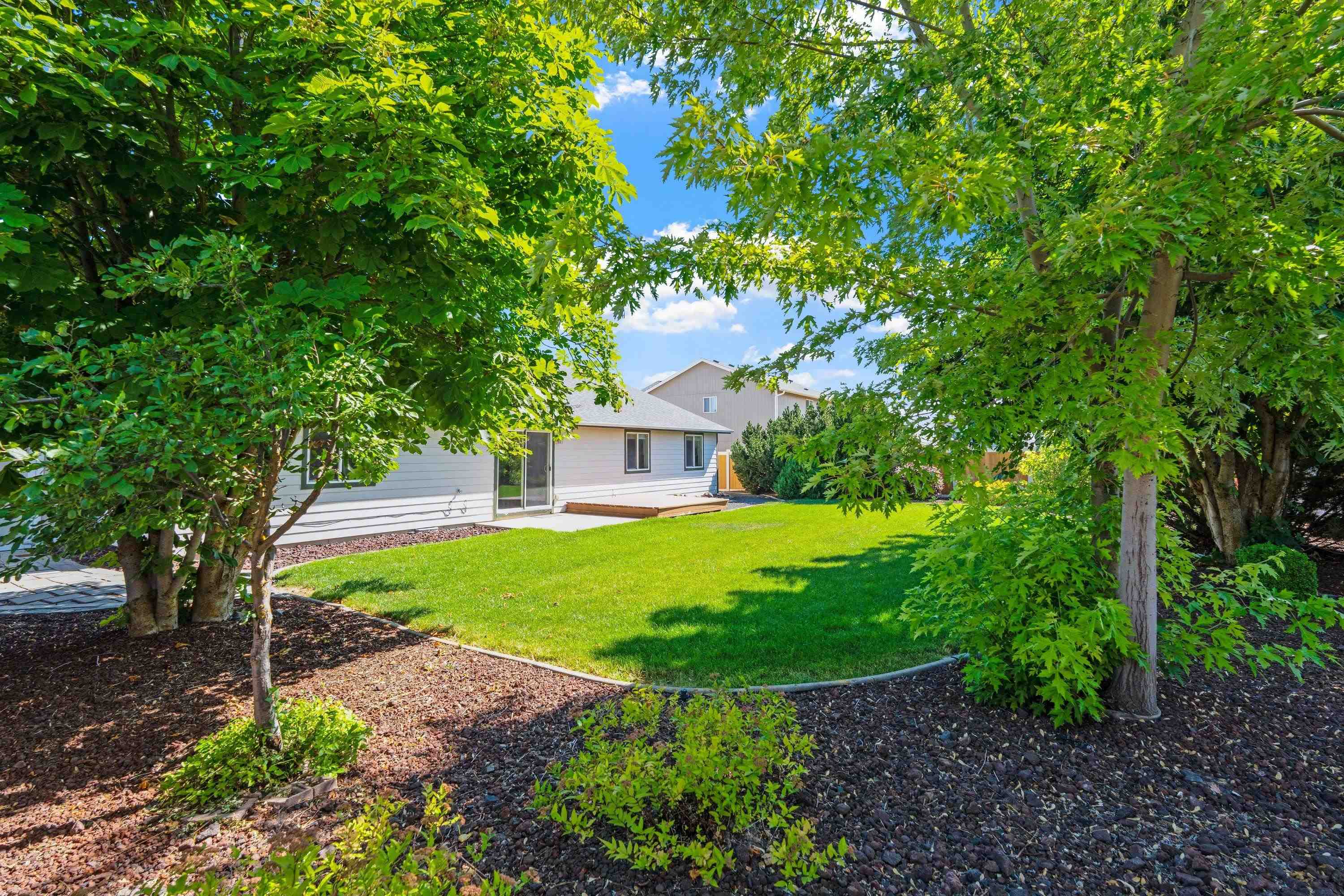 9315 W Claire Ave - Photo 42