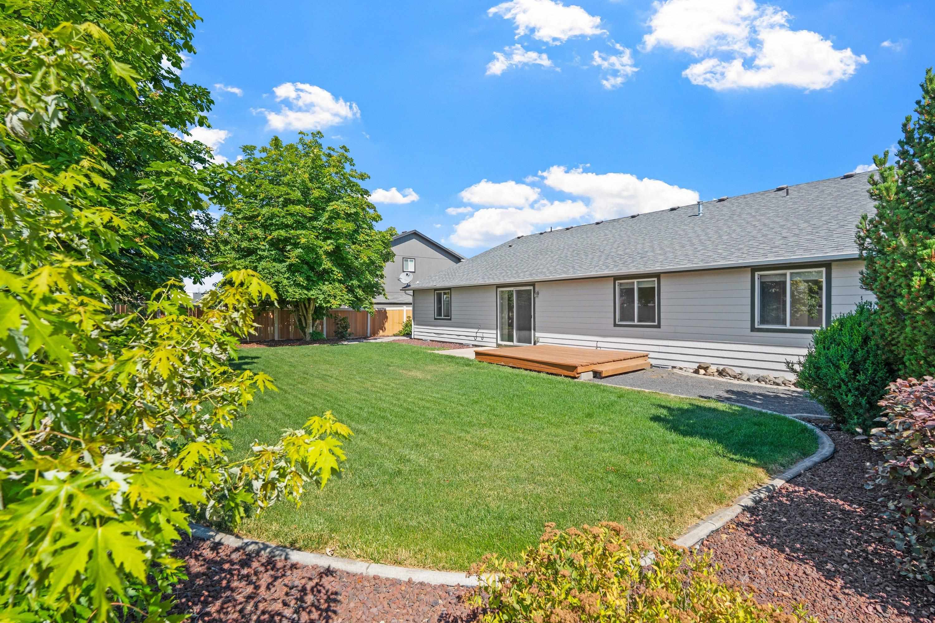 9315 W Claire Ave - Photo 43