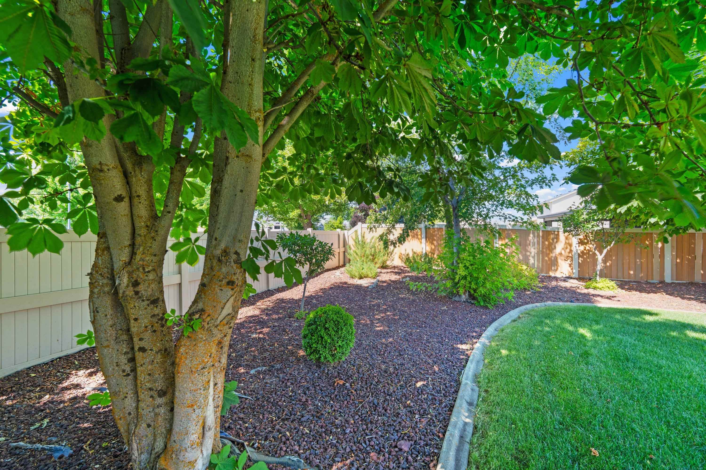 9315 W Claire Ave - Photo 44