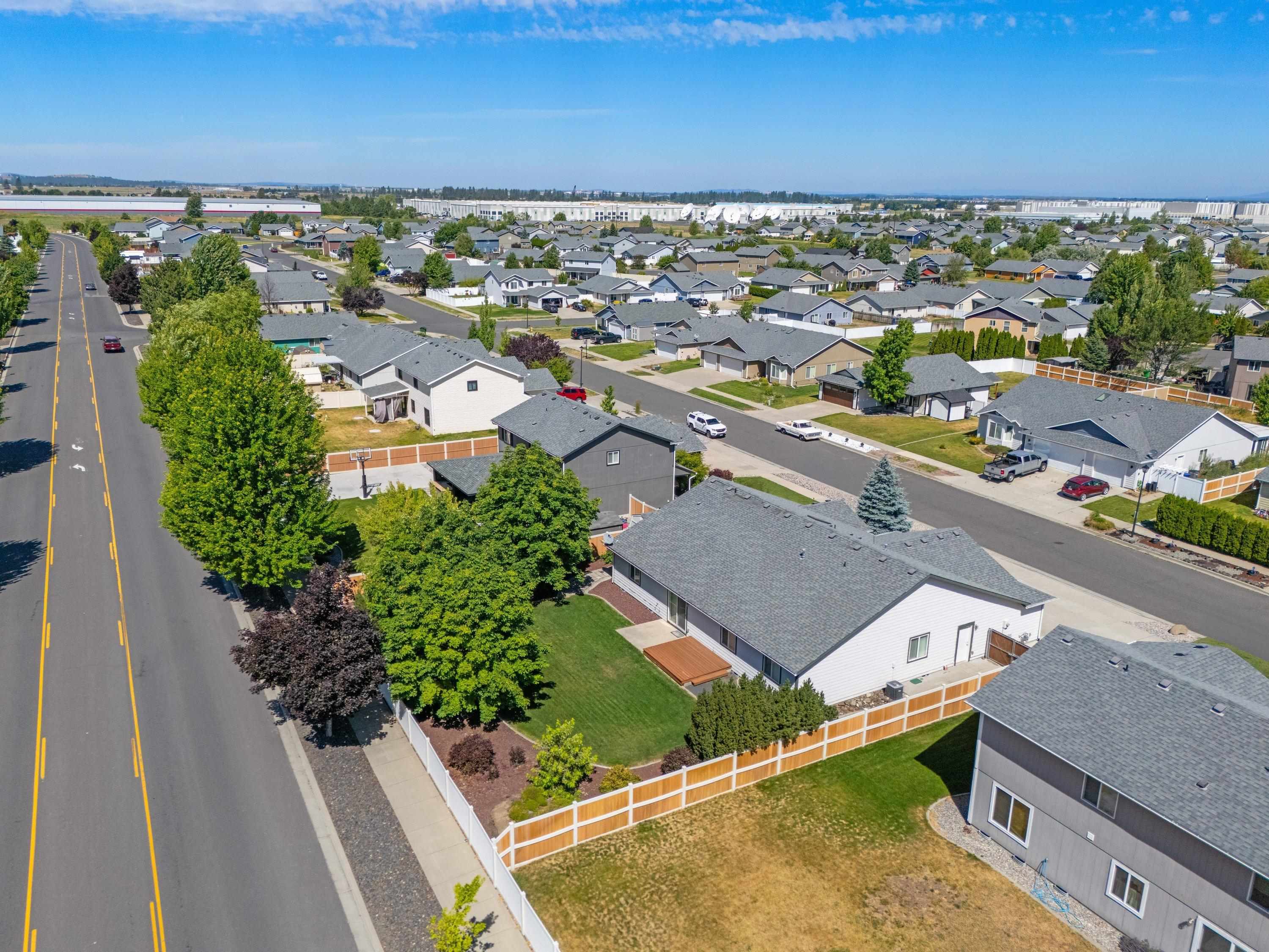 9315 W Claire Ave - Photo 49